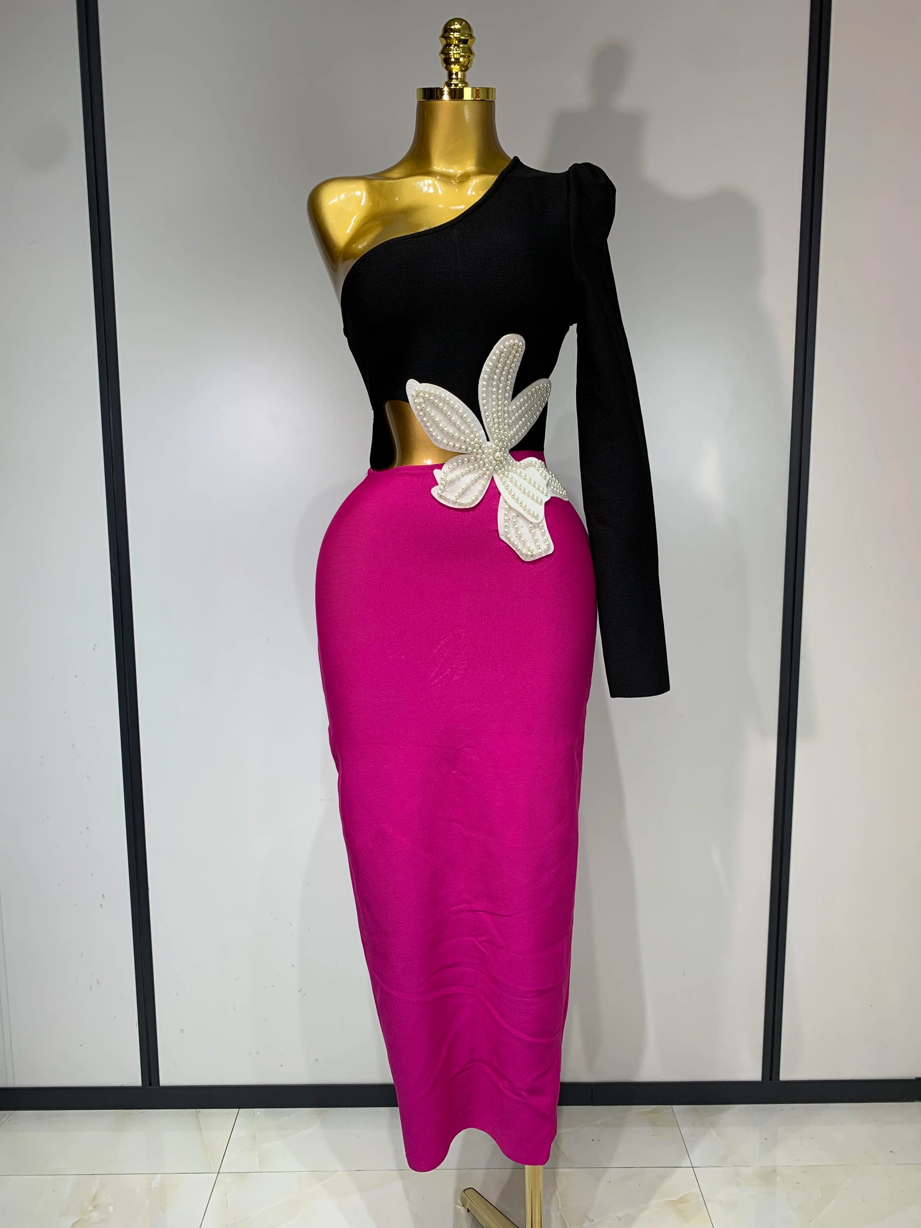 Women Elegant Luxury Black Bandage Party Dress Single Sleeve Cut Out White Pearl Embroidery Flower Midi Long Evening Prom Gowns Rose Red