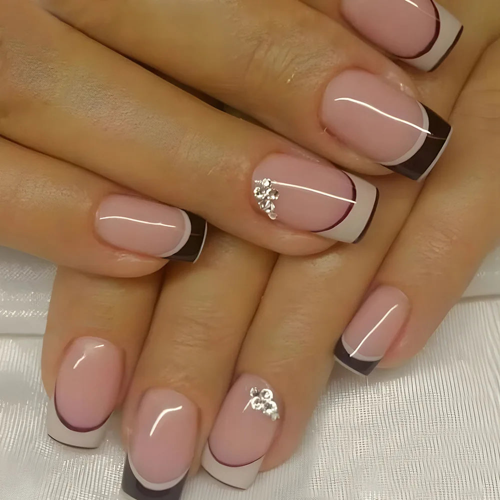 24pcs/set short square fake nails for women cute bride heart white french tips faux ongles y2k press on false nail supplies 977