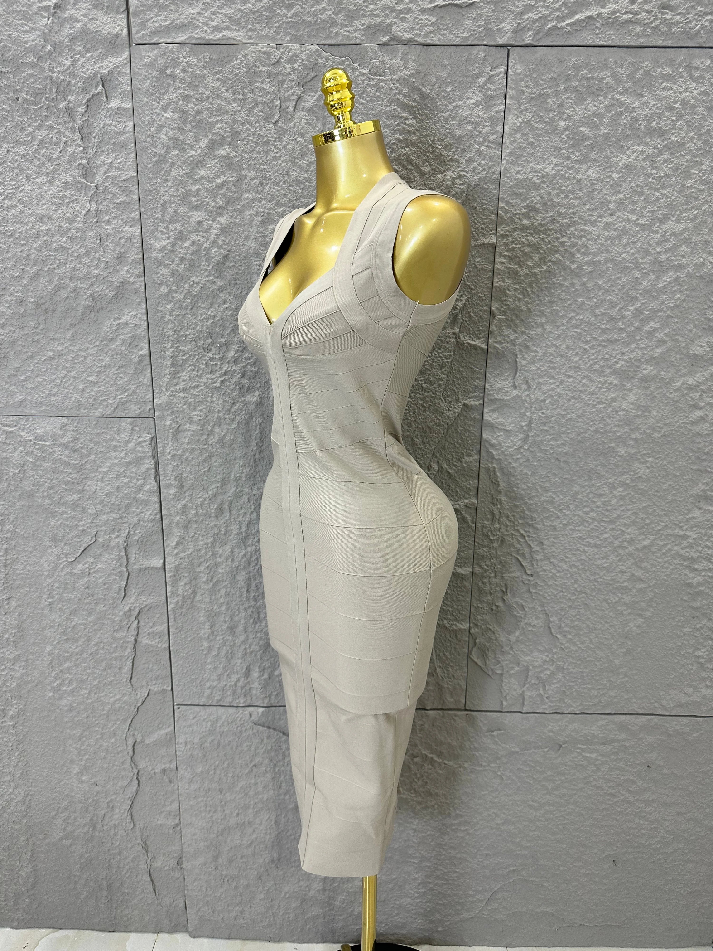 2026 Elegant Beige Bandage Midi Dress Women Sleeveless Deep V Neck Bodycon Cocktail Party Evening Gown Formal Event Wear