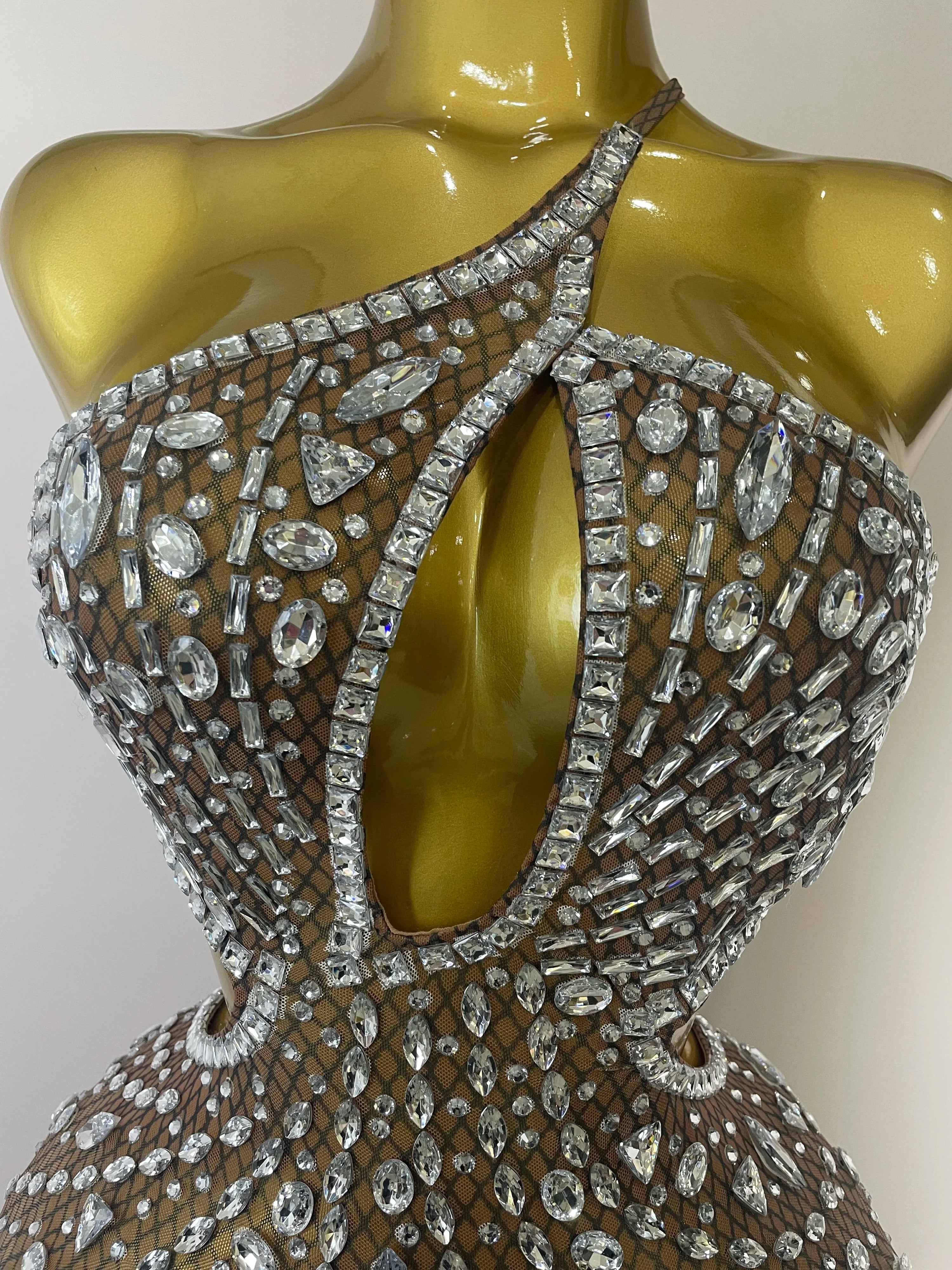 Stock Women Sparkly Big Crystal Sexy Off the Shoulder Mesh See Through Mini Dress Nightclub Party Celebrate Birthday Dress