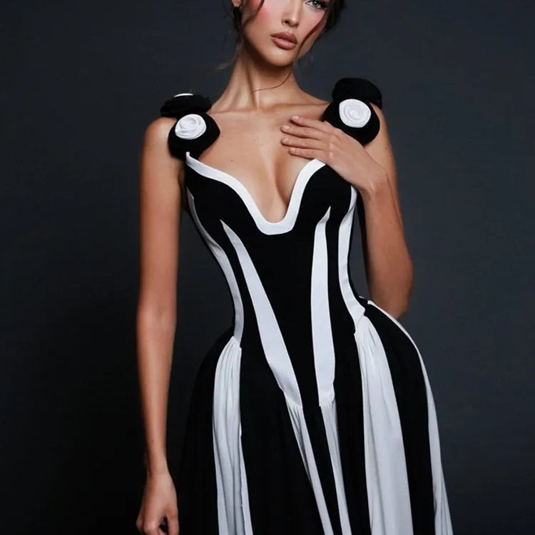 Women Celebrity Sexy V Neck Flower Black White Striped Maxi Long Bodycon Bandage Dress 2025 Elegant Evening Club Party Outfit
