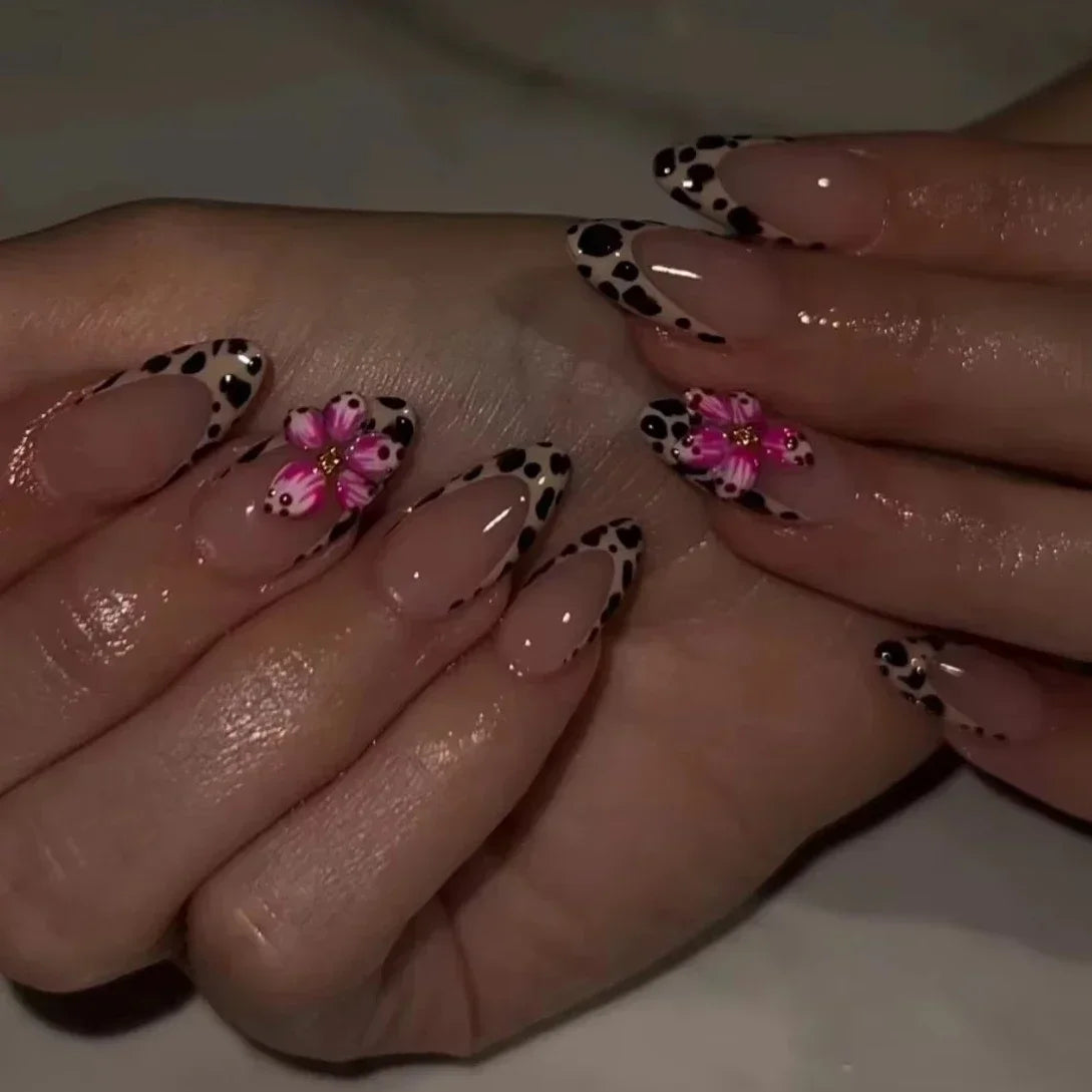 Cherry Leopard Print Almond Fake Nails Art Ballet Pointed False Nails Charms Flower Star Love Heart Press on Nails Manicure Tool MT2600JP3567