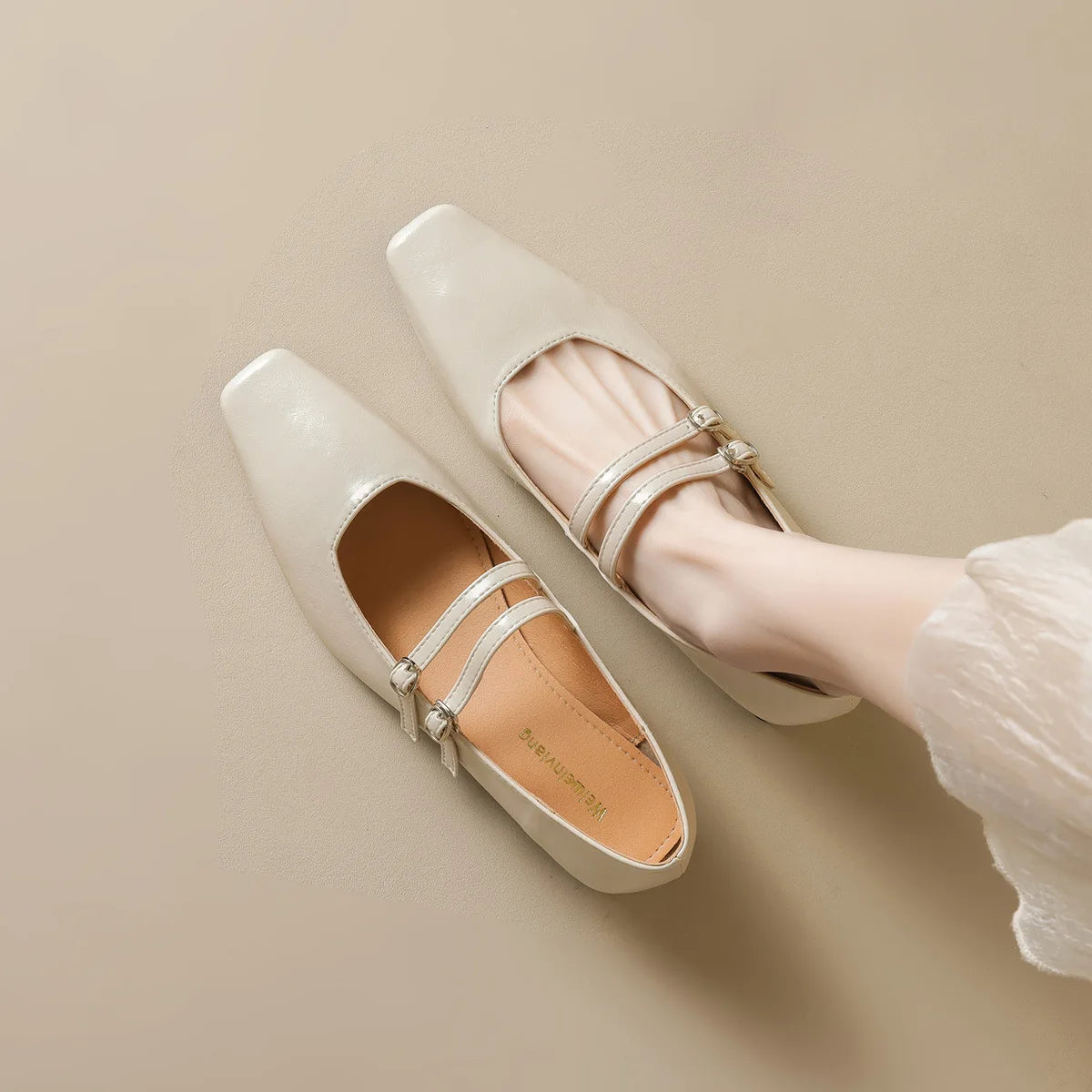 New spring women's outerwear shoes Square toe design Mary Jane shoes Ladies casual high heels Work boat shoes Large sizes 41-43