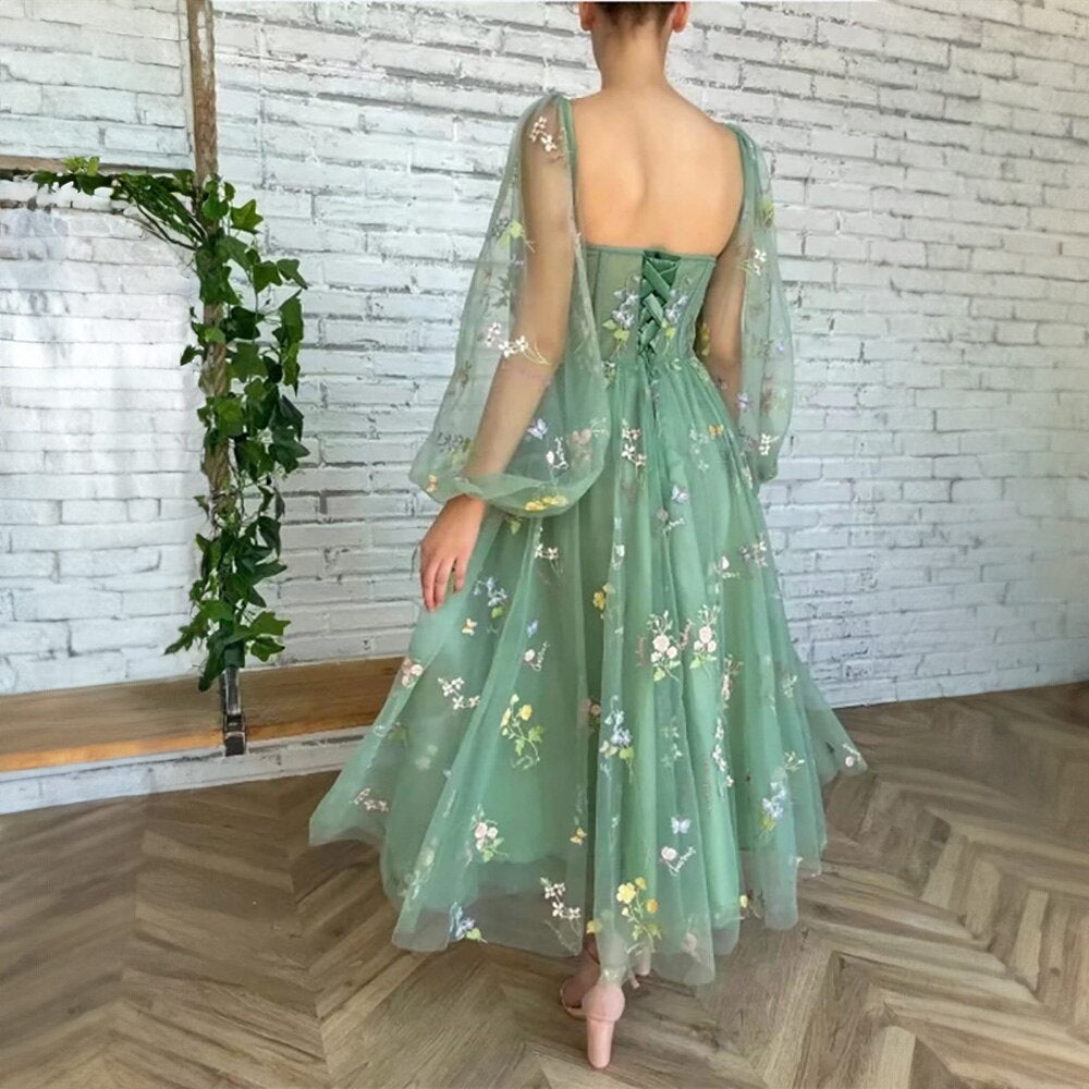 Elegant Homecoming Dresses Square Neck Appliques Gorgeous Puff Sleeves Evening Dresses Lace Up vestidos de graduación