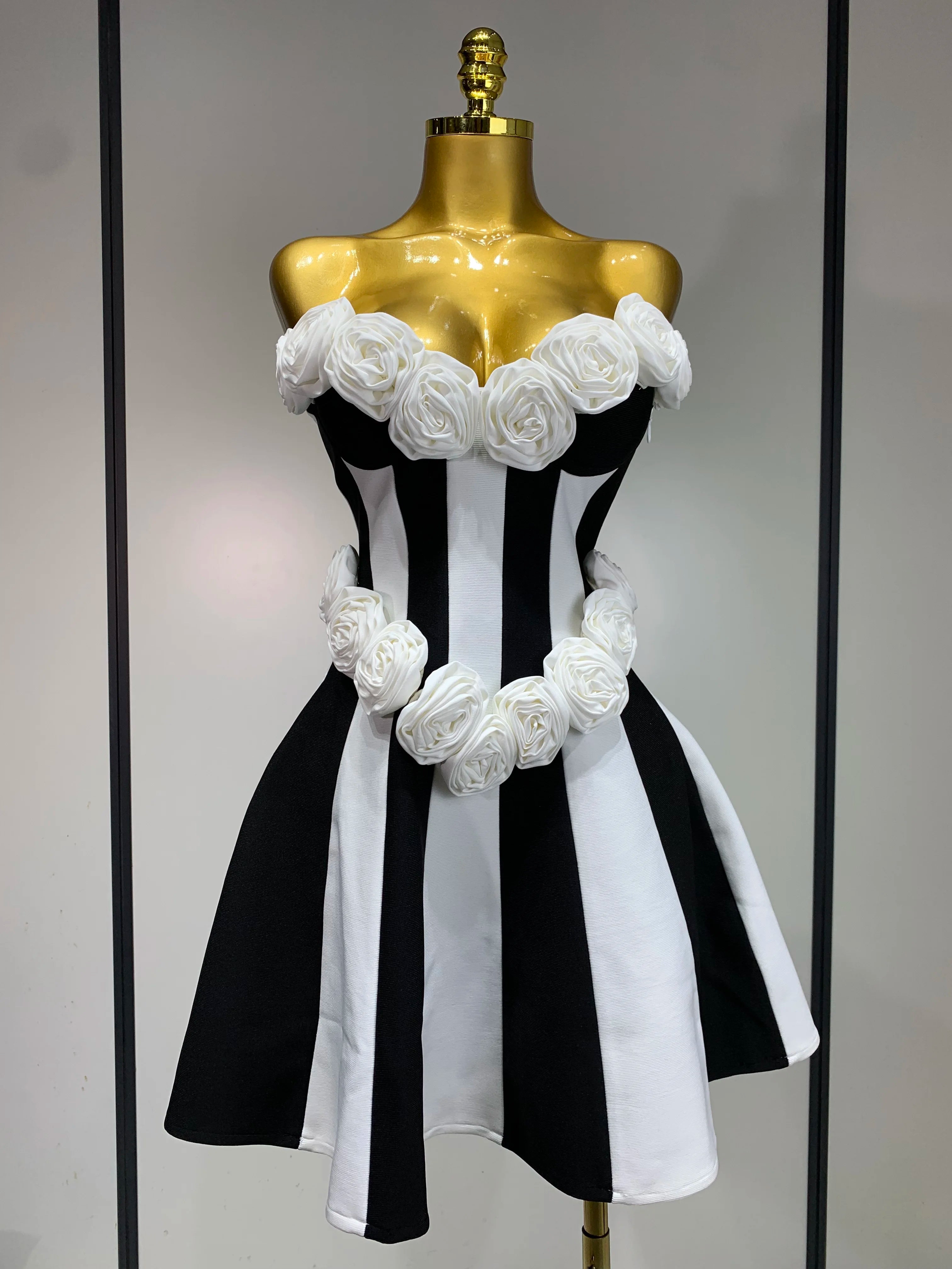 Women Flower Decoration Strapless Black White Stripe Bandage Short Dress Cocktail Party 2025 Elegant Evening Club Party Dress WHITE