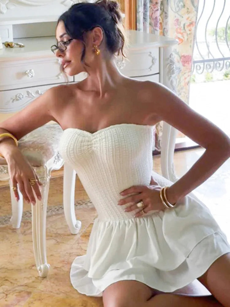Mozision Off-shoulder Strapless Sexy Mini Dress For Women White Spaghetti Strap Sleeveless High Waist A-line Cake Dress Vestido