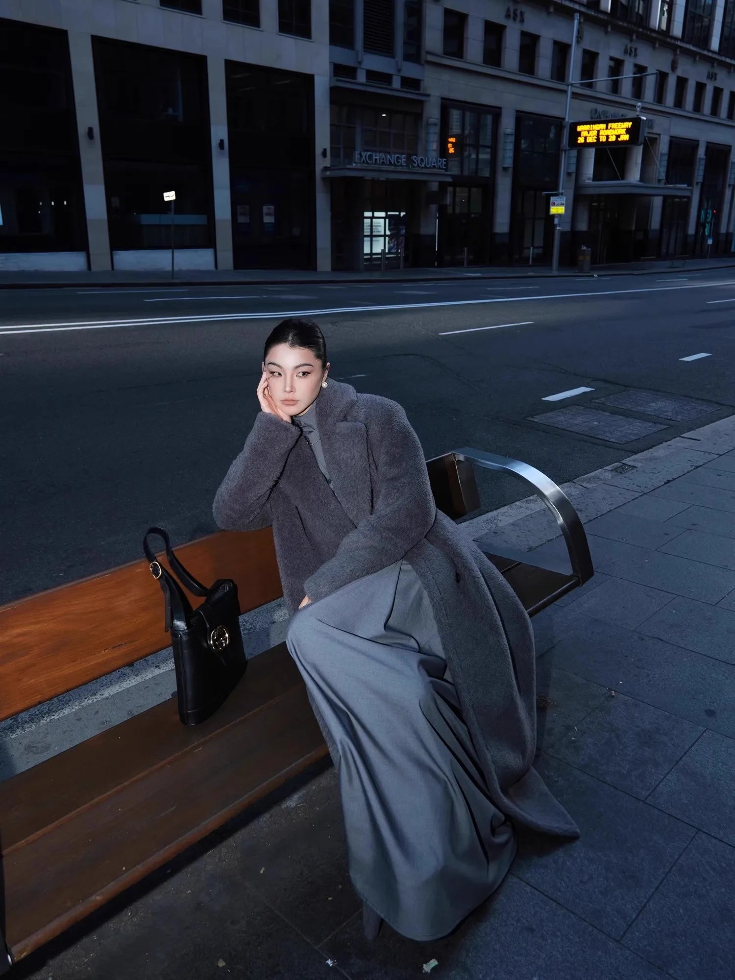 Lautaro Spring Summer Sexy Stylish Grey Cropped Tank Top Women Stand Collar Elegant Chic Luxury Designer Sleeveless Clothes 2025