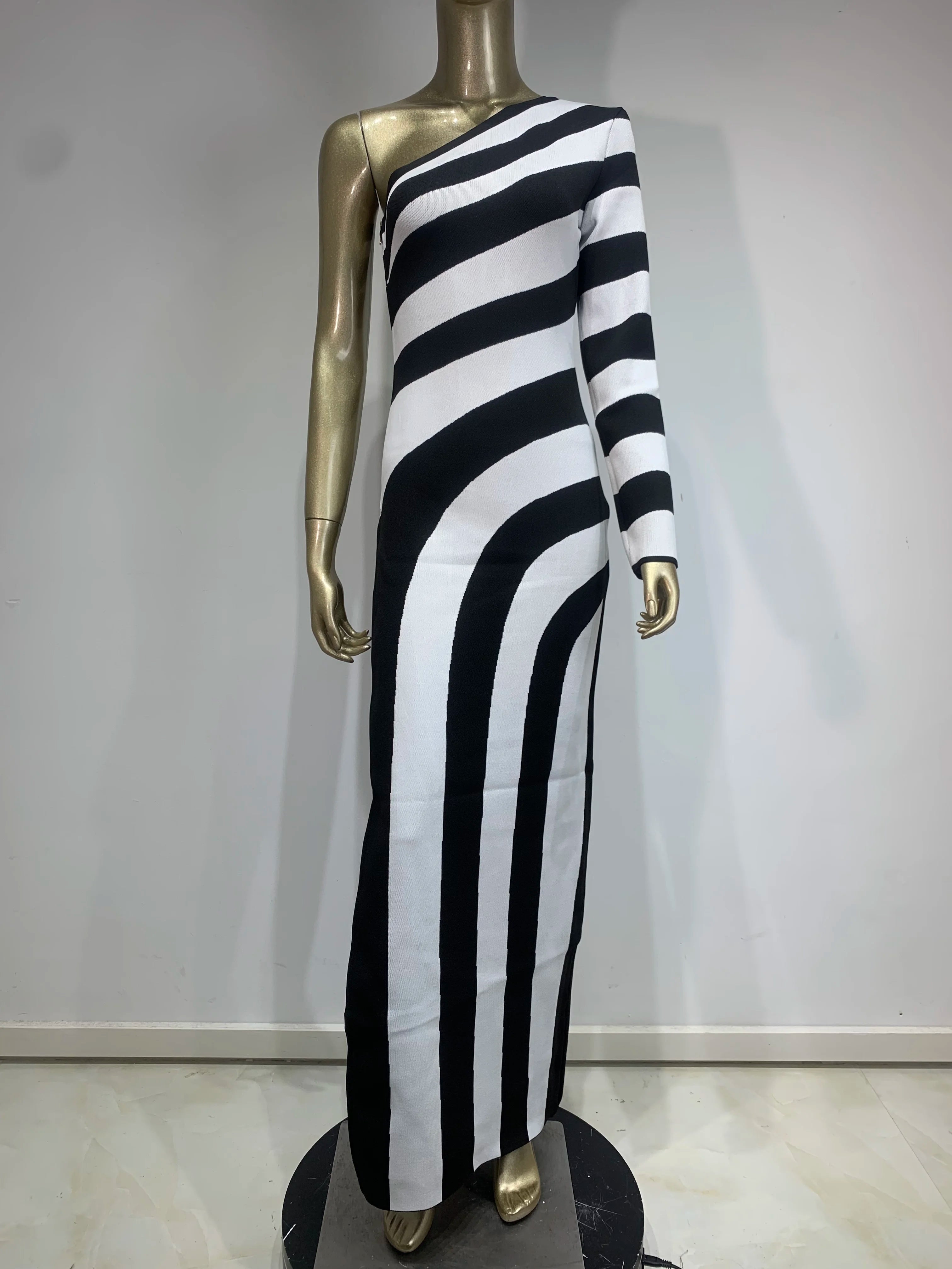 Women Celebrity Sexy One Shoulder Striped Jacquard Maxi Long Split Bodycon Bandage Dress 2024 Elegant Evening Club Party Dress