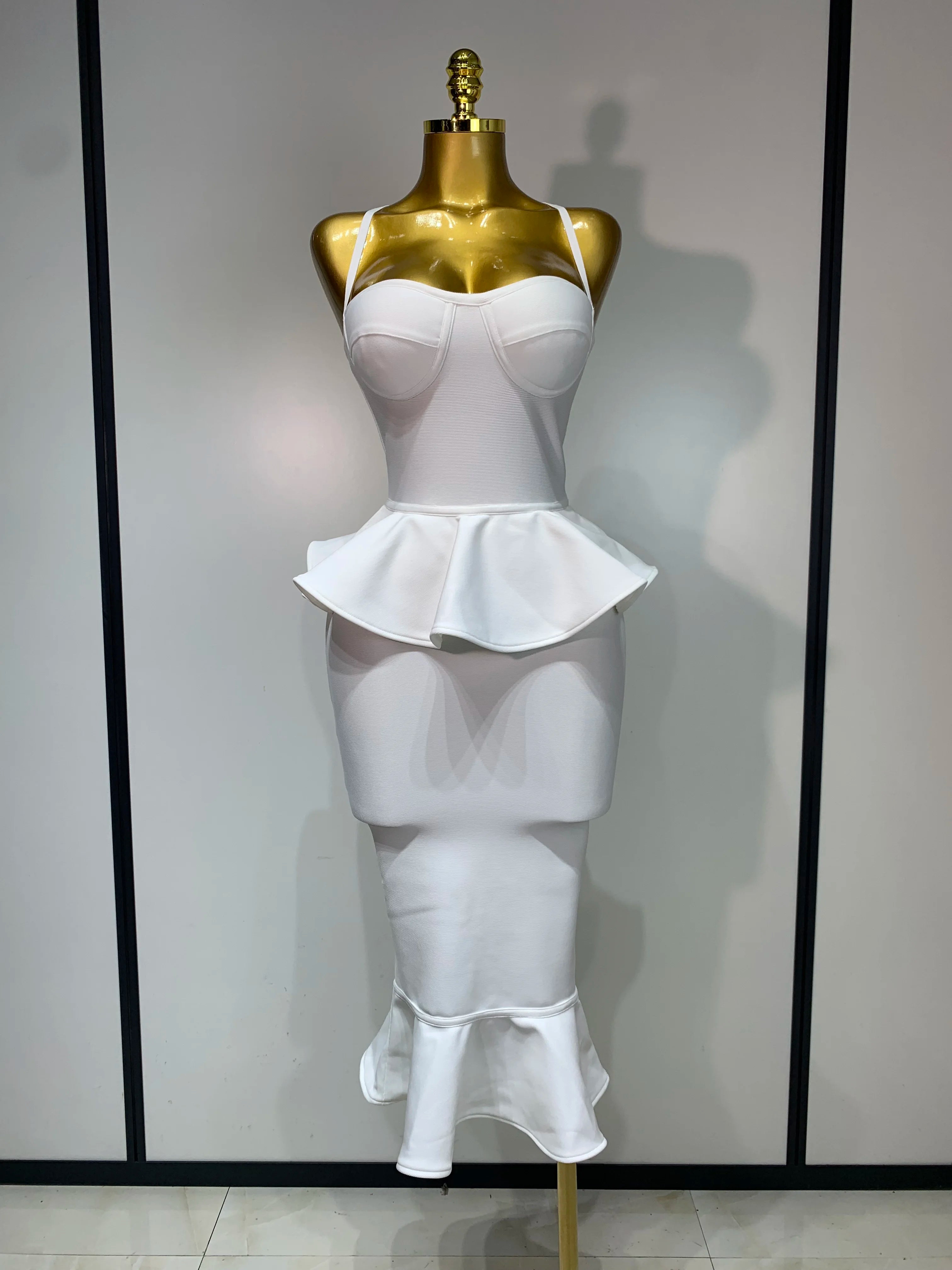 Luxury Birthday Women Celebrity Sexy Backless Tierred Bodycon Dress 2025 Elegant Evening Party Club Wedding Guest Dress Vestido WHITE