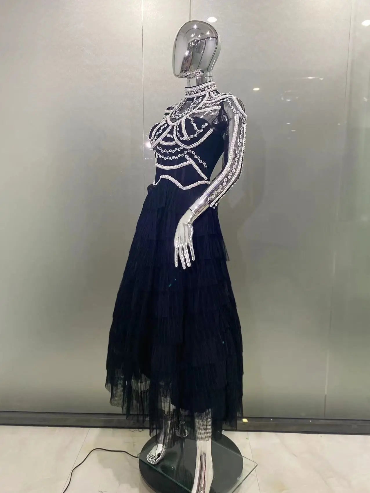 Elegant Red Carpet Evening Party Dress Women Long Sleeve Sexy Shinning Crystal Pearl Beading Ball Gown Long Dress 2024 New Style