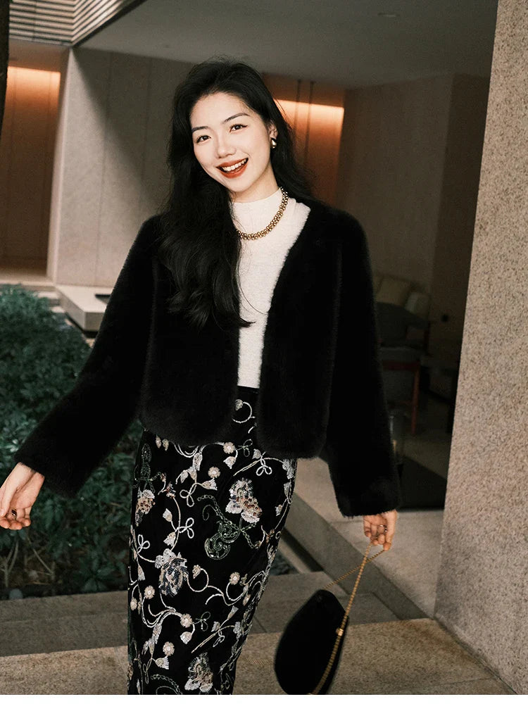 Autumn Winter Chic Luxury Soft Thick Warm Brown Faux Mink Fur Coat Women with Deep V Neck Long Sleeve Fluffy Jacket 2024 Black