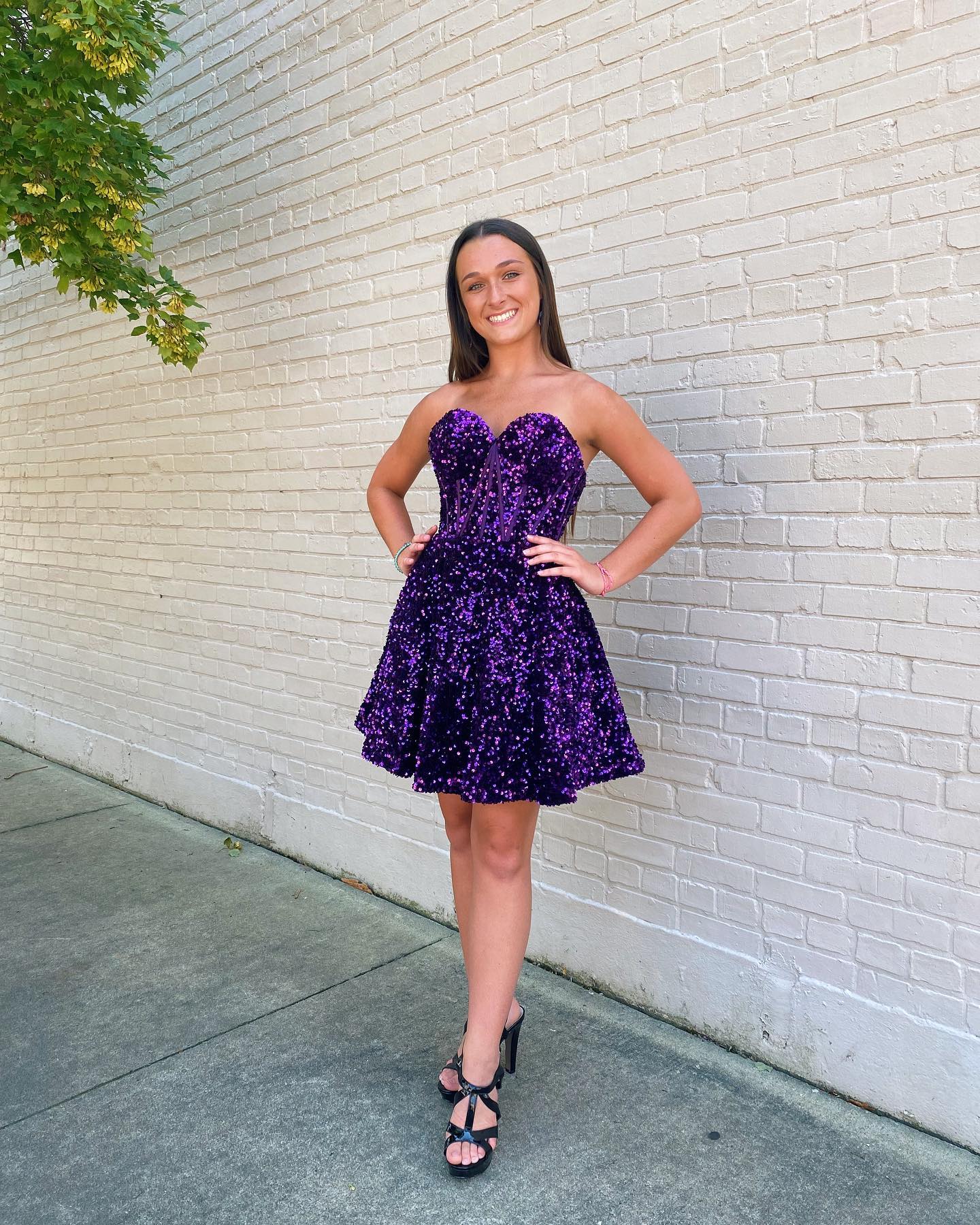 Sequin Velvet Hoco Dress 2024 NYE Sweetheart Built-in Bone Short Lady Formal Homecoming Party Gown Club Night Cocktail Prom Gala Purple