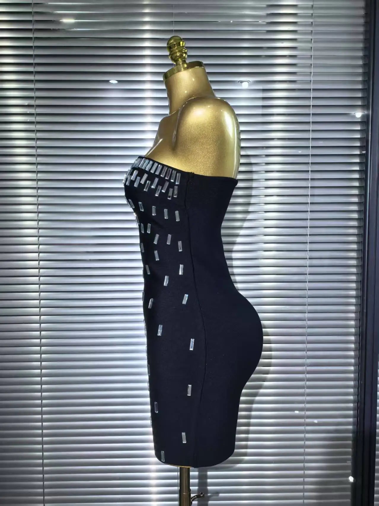 Black Color Women Sexy Strapless Shinning Crystal Bodycon Mini Bandage Dress Celebrate Nightclub Party Cocktail Outfit