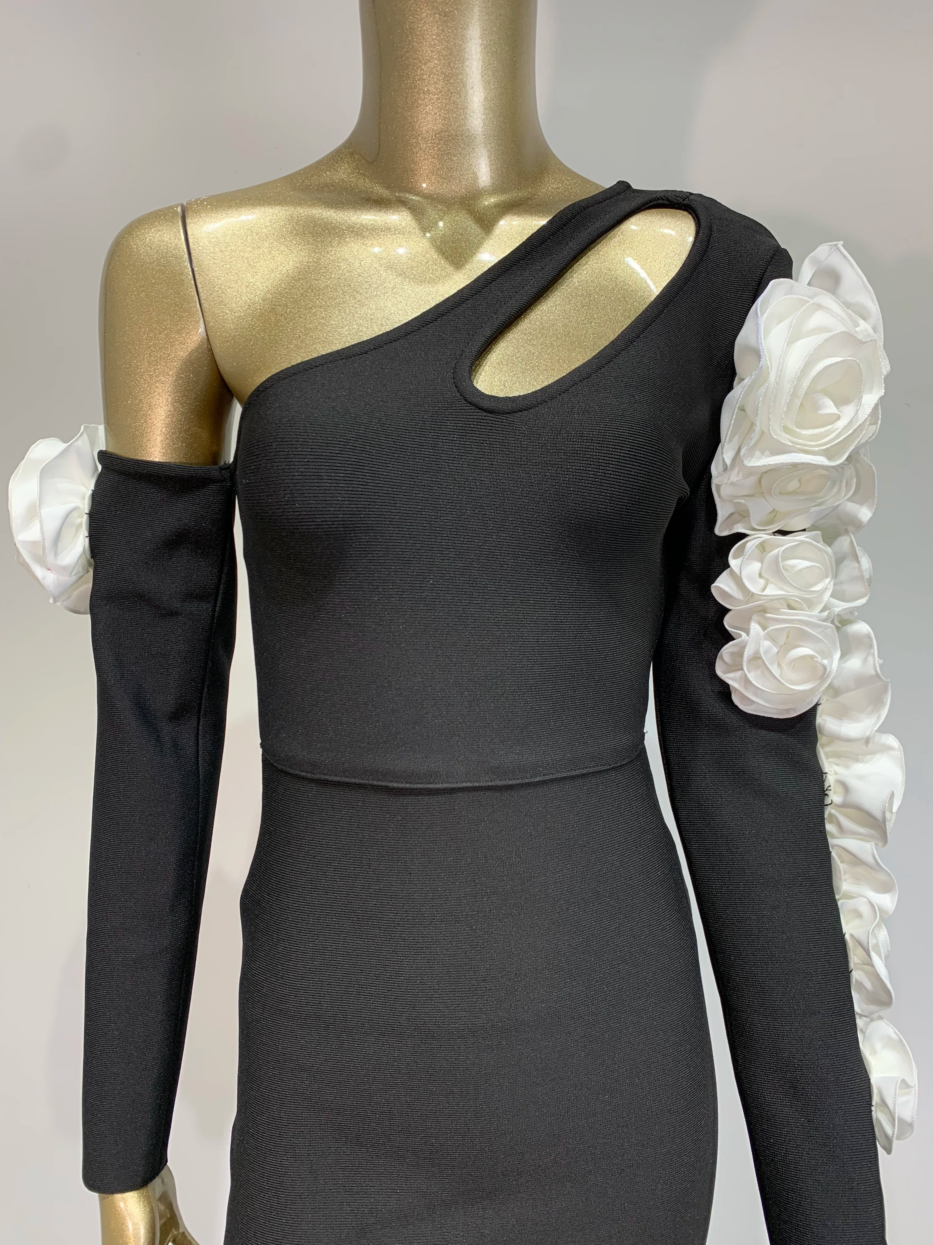 Women Bandage Dress 2024 Celebrity Sexy One Shoulder Flower Black Maxi Long Bodycon Elegant Evening Club Party Dress