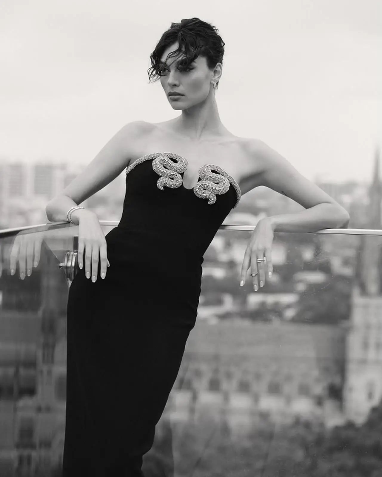 Women Sexy Strapless Rhinestones Bodycon Bandage Long Dress Fashion Elegant Evening Party Celebrate Dress black