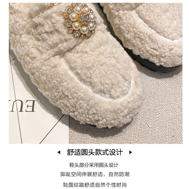2023 new women's plush flat shoes Outdoor and office wear Fashion Brand Pearl Design winter warm snow boots Large size 41-43