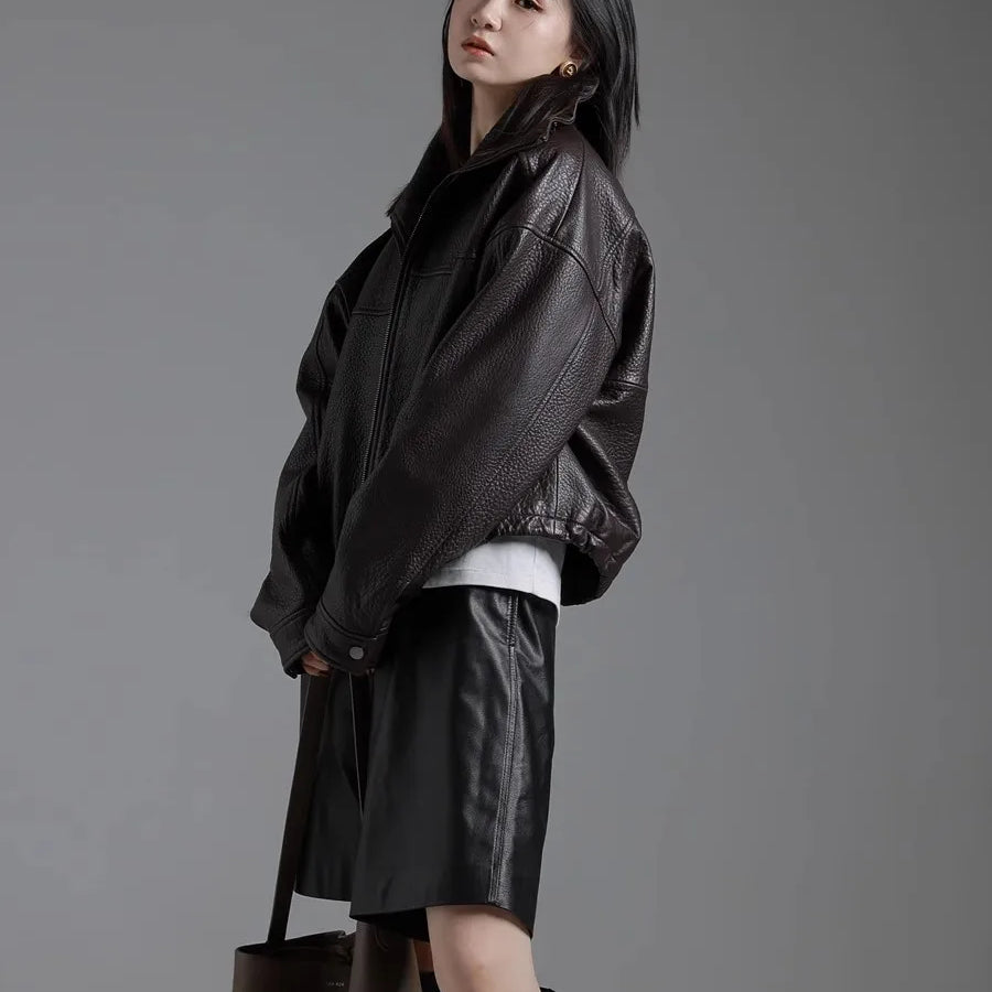 Lautaro Spring Autumn Cool Waterproof Short Brown Pu Leather Jacket Women with Long Raglan Sleeve Zip Up Luxury Designer Clothes