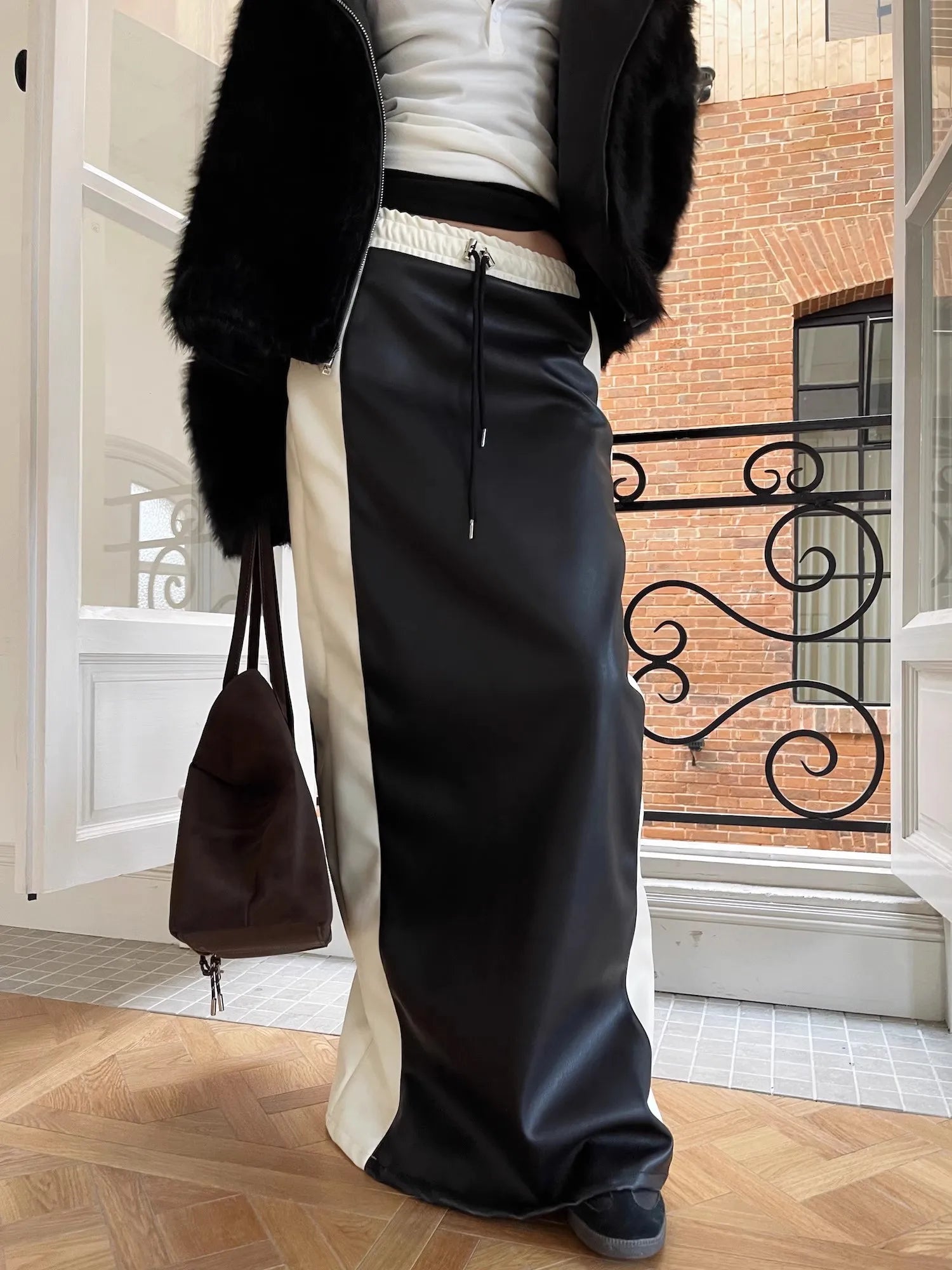 Lautaro Spring White and Black Patchwork Pu Leather Floor Length Straight Skirt Women with Back Slit Drawstring Elastic Waist