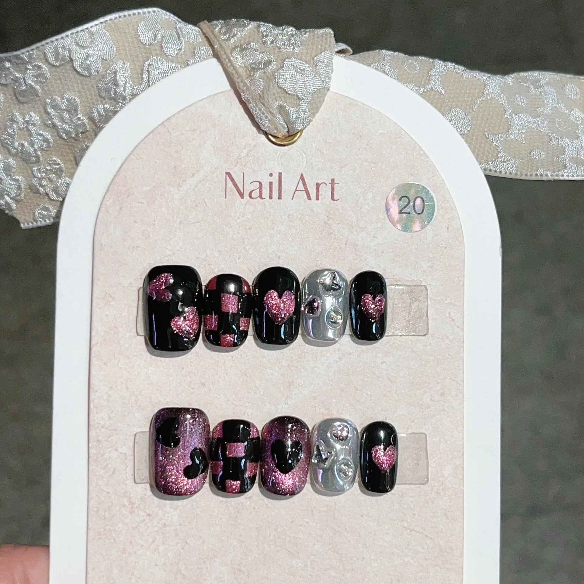 10Pcs Sweet Cool Black Pink Handmade False Nails Cat Eye Checkered Gel Nails with Glue Shimmery Heart Press on Acrylic Nail Tips 1 L
