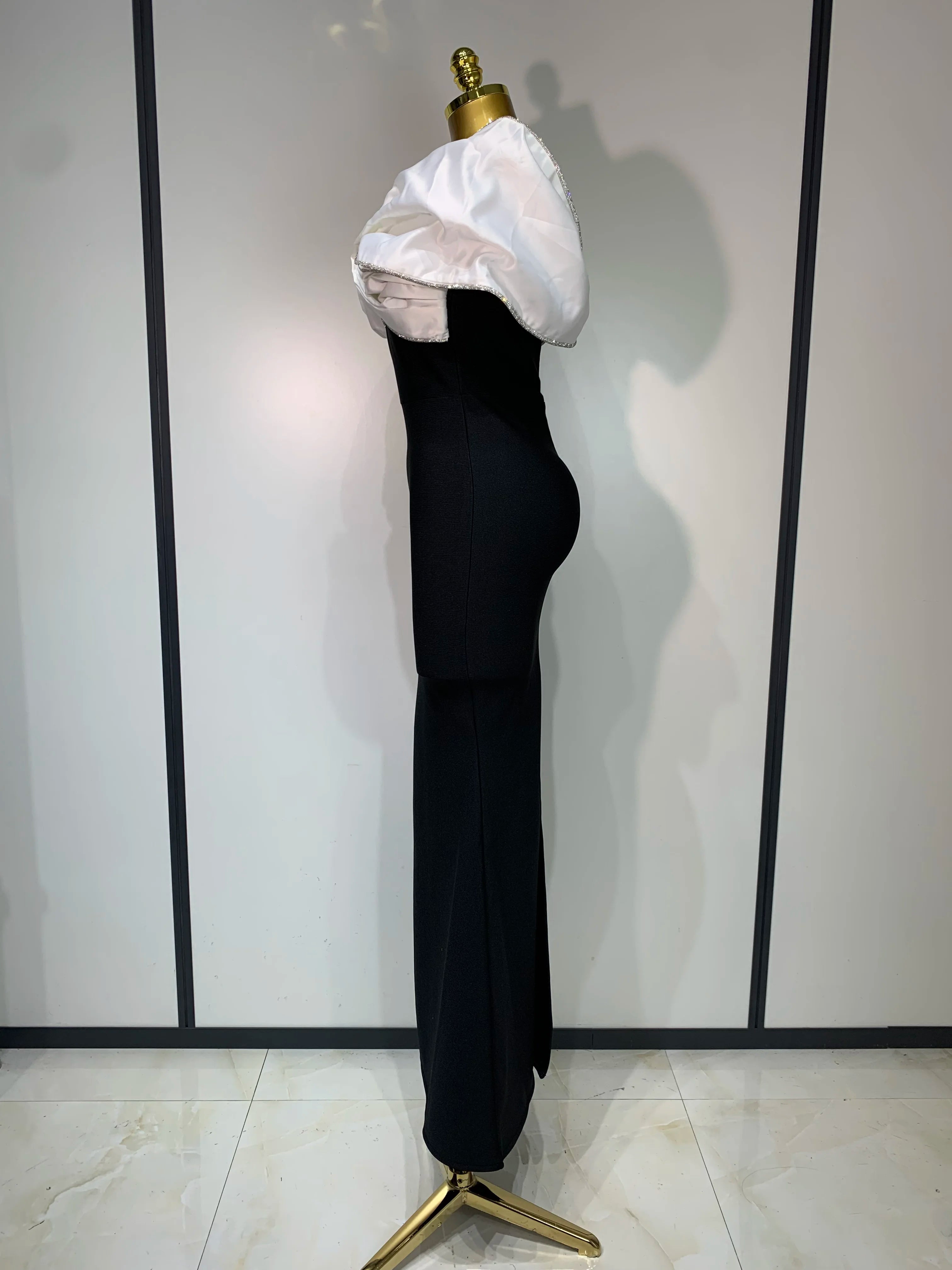 Women Sexy Off Shoulder Rhinestone Bodycon Maxi Long Bandage Dress 2025 Celebrity Elegant Evening Party Luxury Birthday Outfit