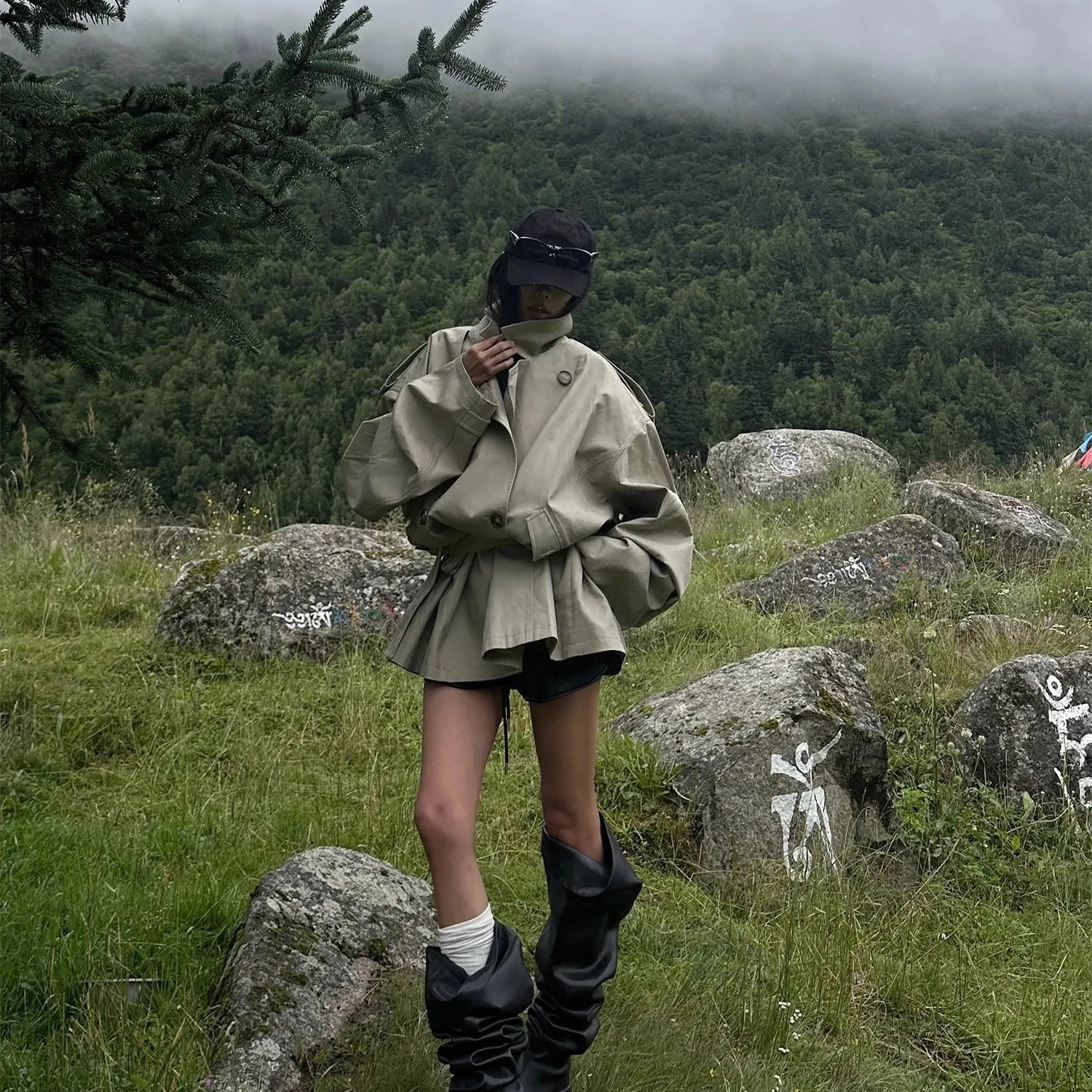 Lautaro Spring Autumn Oversized Trench Coat for Women Double Breasted Loose Casual Flowy Korean Fashion Clothes Overcoat 2025