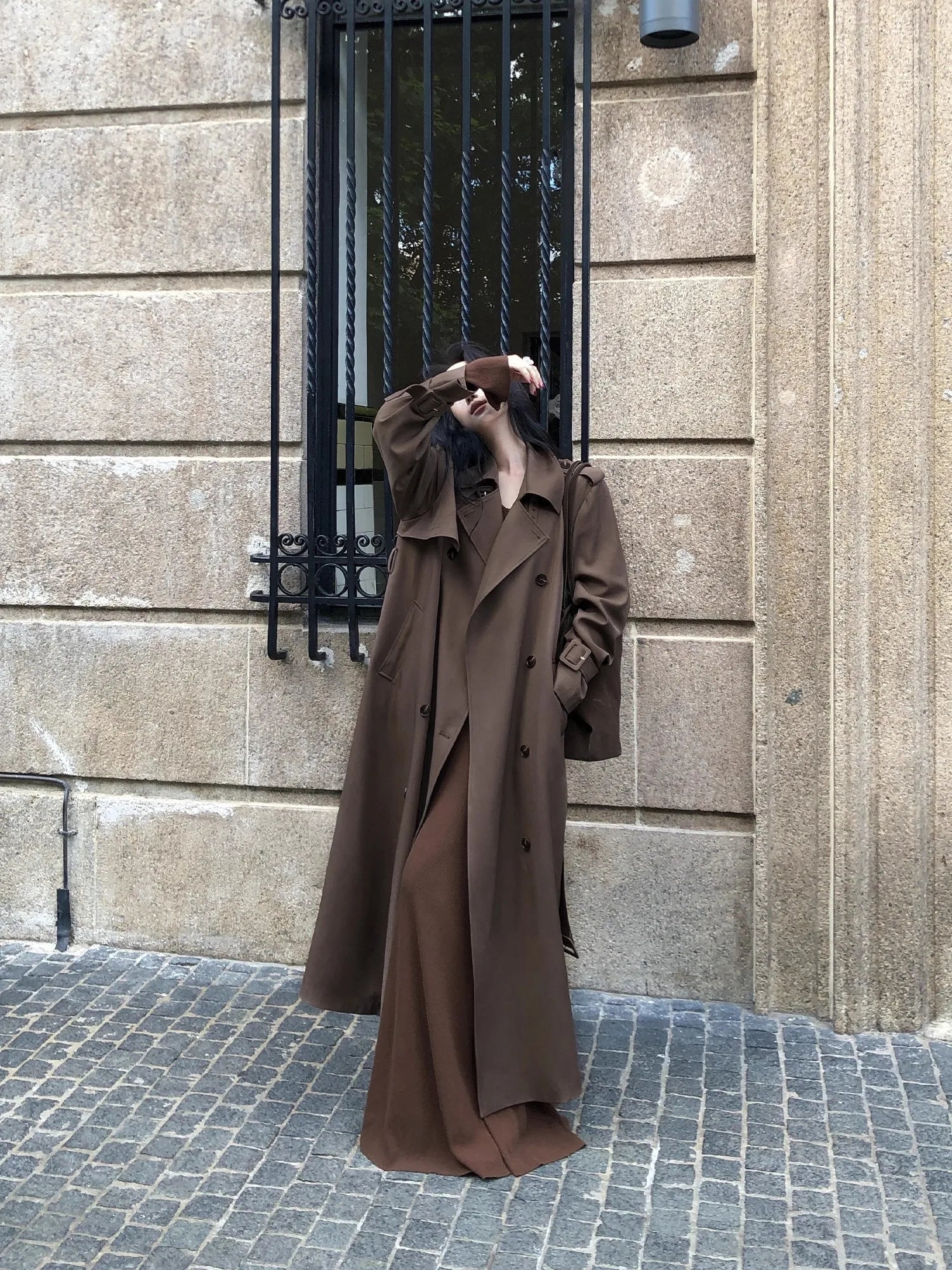 Lautaro Spring Autumn Long Flowy Coffee Trench Coat for Women Belt Double Breasted Loose Casual Overcoat Korean Clothes 2025