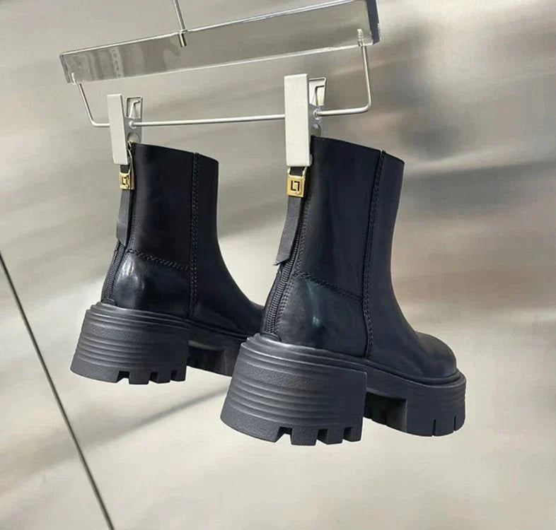 Brand Design Ankle Boots For Women Slip On Black Leather Platform Boots Women Chunky Heel Women Chelsea Boots Winter Shoes