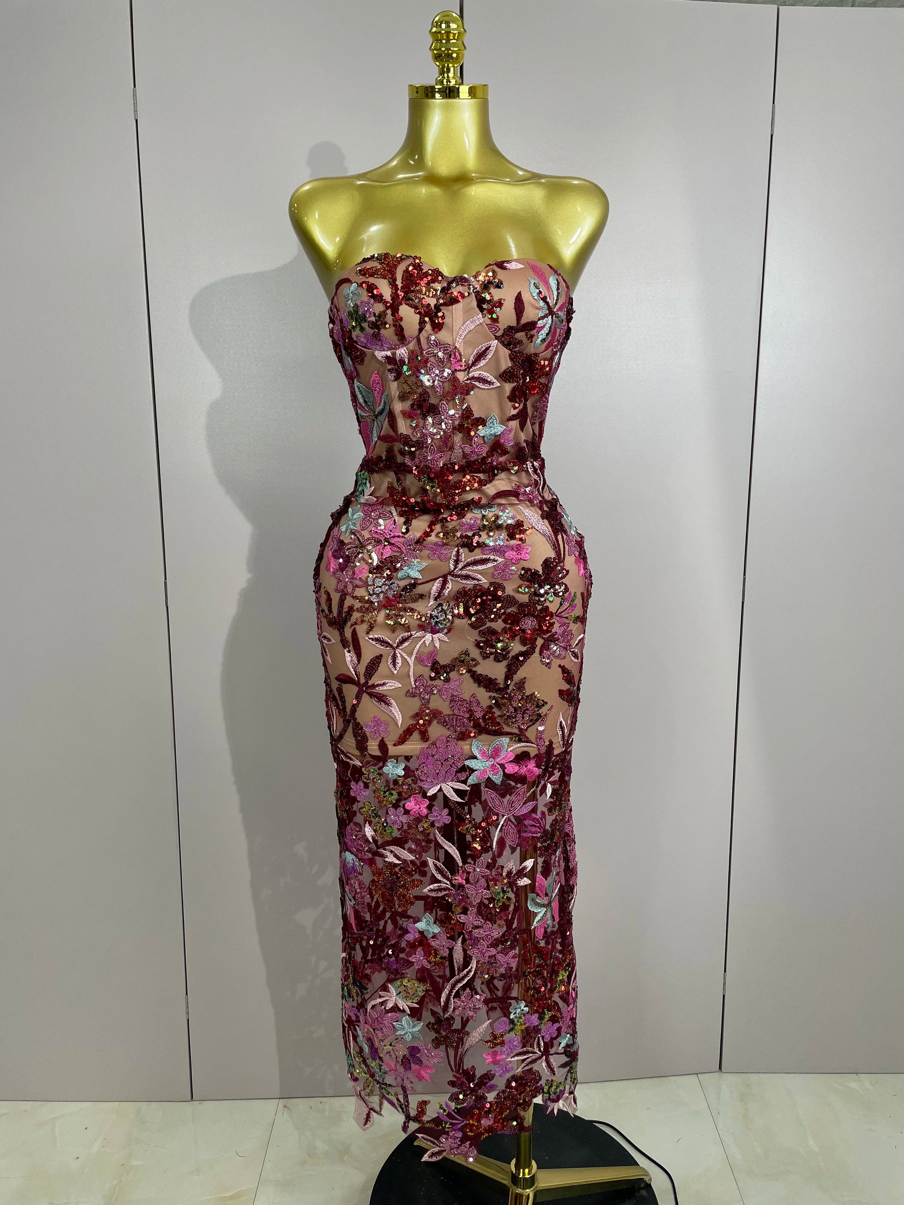 Sexy Strapless Floral Sequin Long Dress 2025 New Women Sequins Flower Backless Long Slim Dress Evening Party Runway Gown Dress MULTI