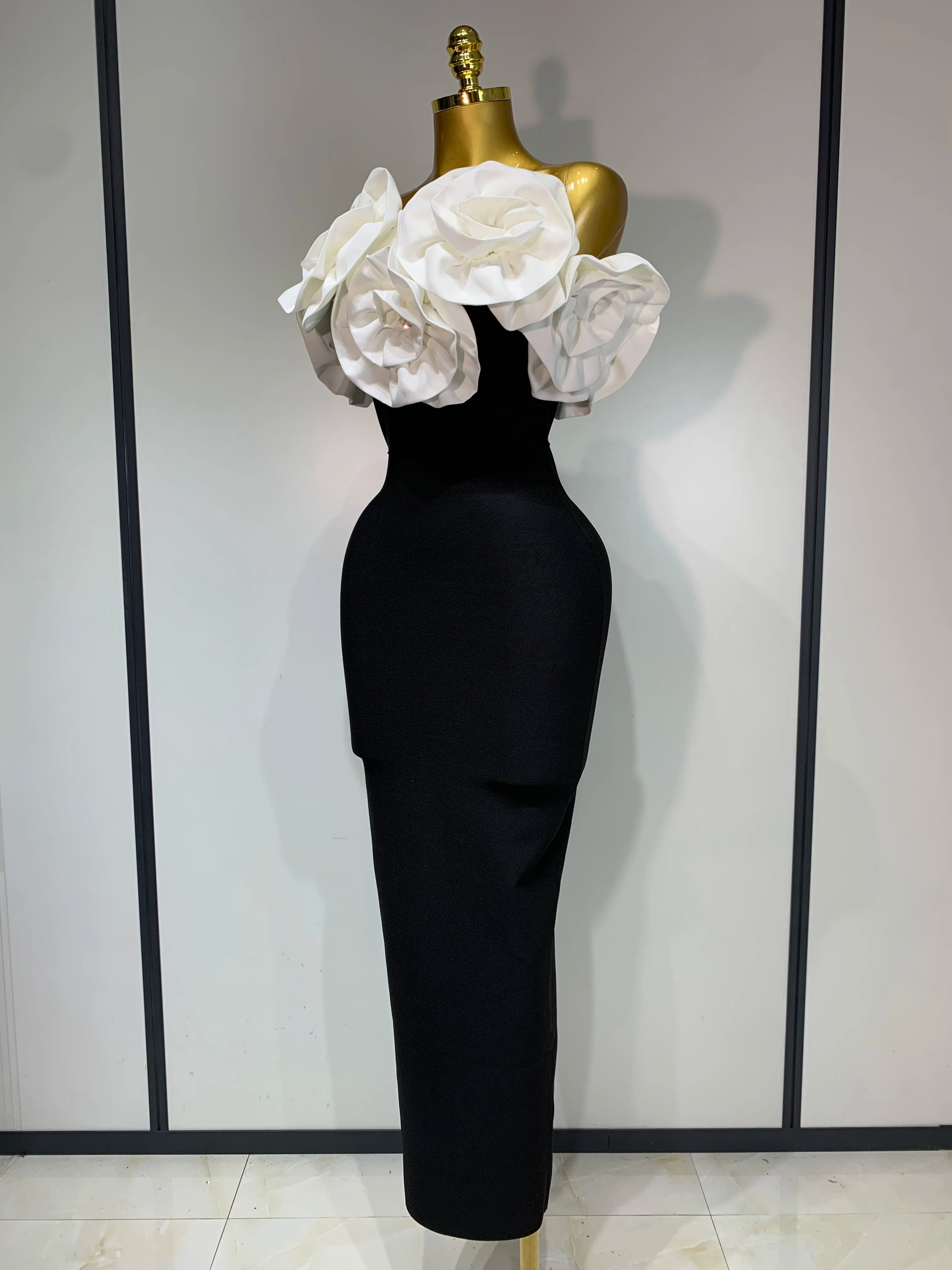 Women Sexy Off Shoulder Flower Diamonds Long Bodycon Bandage Dress 2025 Celebrity Elegant Evening Luxury Birthday Party Dresses