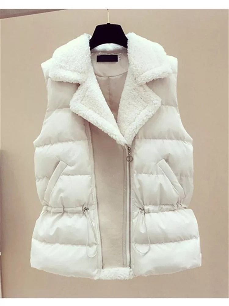 Winter New Warm Sweater 3 piece set Women Korean Fashion Sweet Heart-shaped beaded Sweater +Lamb wool vest +Pants Suits