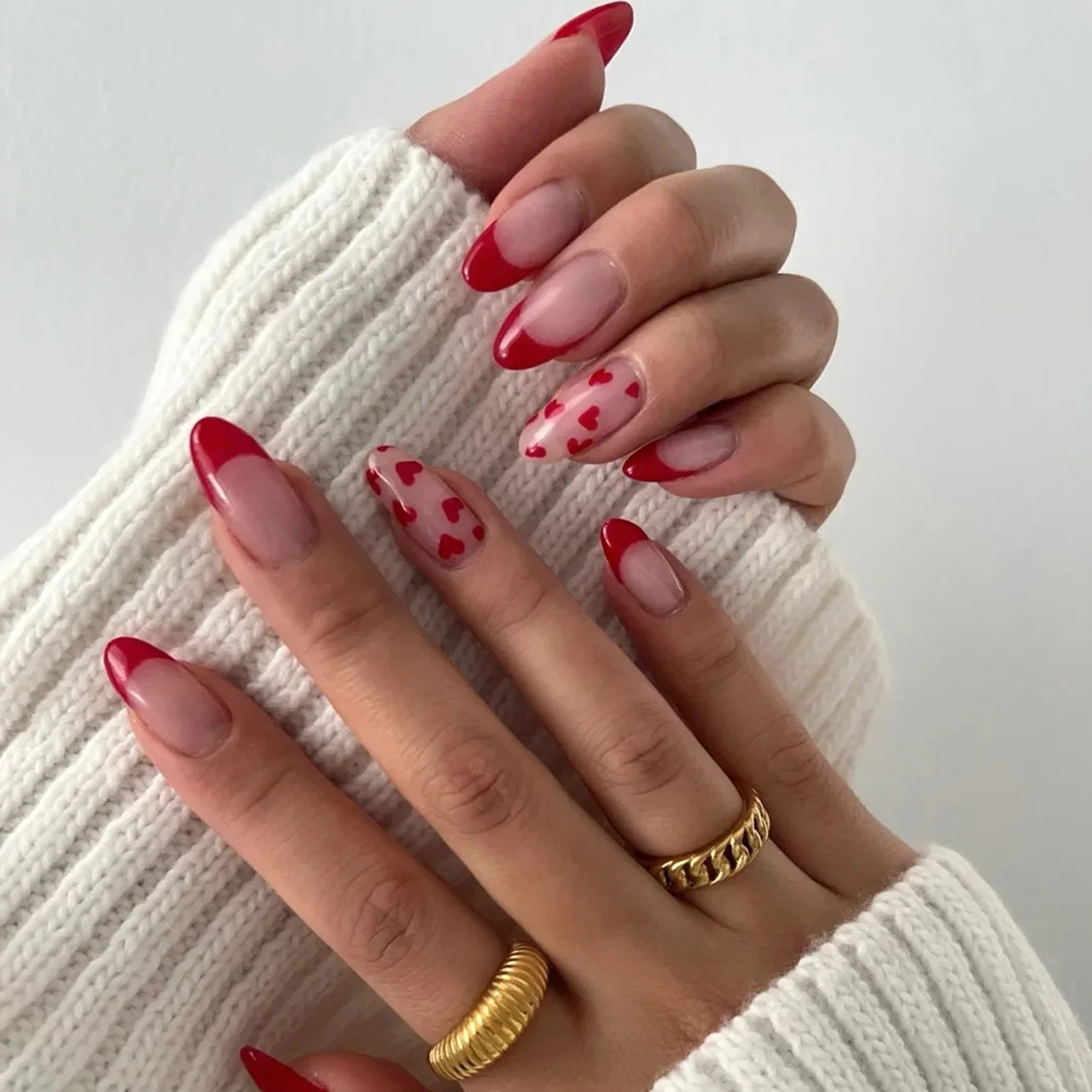 24Pcs Glitter Gradient Love Fake Nails Short Almond French Design Valentine Day Party Pink Press on Nails Sweet Girl False Nails 6