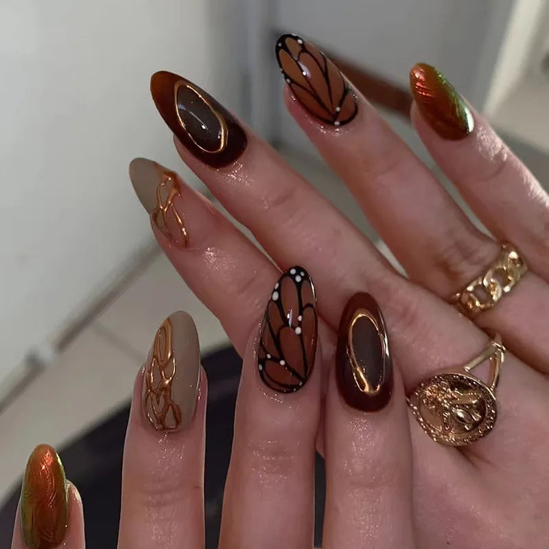 24Pcs Short Round Head Nails Set Press on Golden Edge French Design Fake Nails Tips Wearable Almond Full Cover False Nail Patch 1713