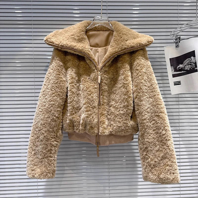 Winter New Casual Fashion Fur Loose Stand Collar Warm Short Coat For Women Zipper Fleece High Waist Jacket 11A07499 Khaki