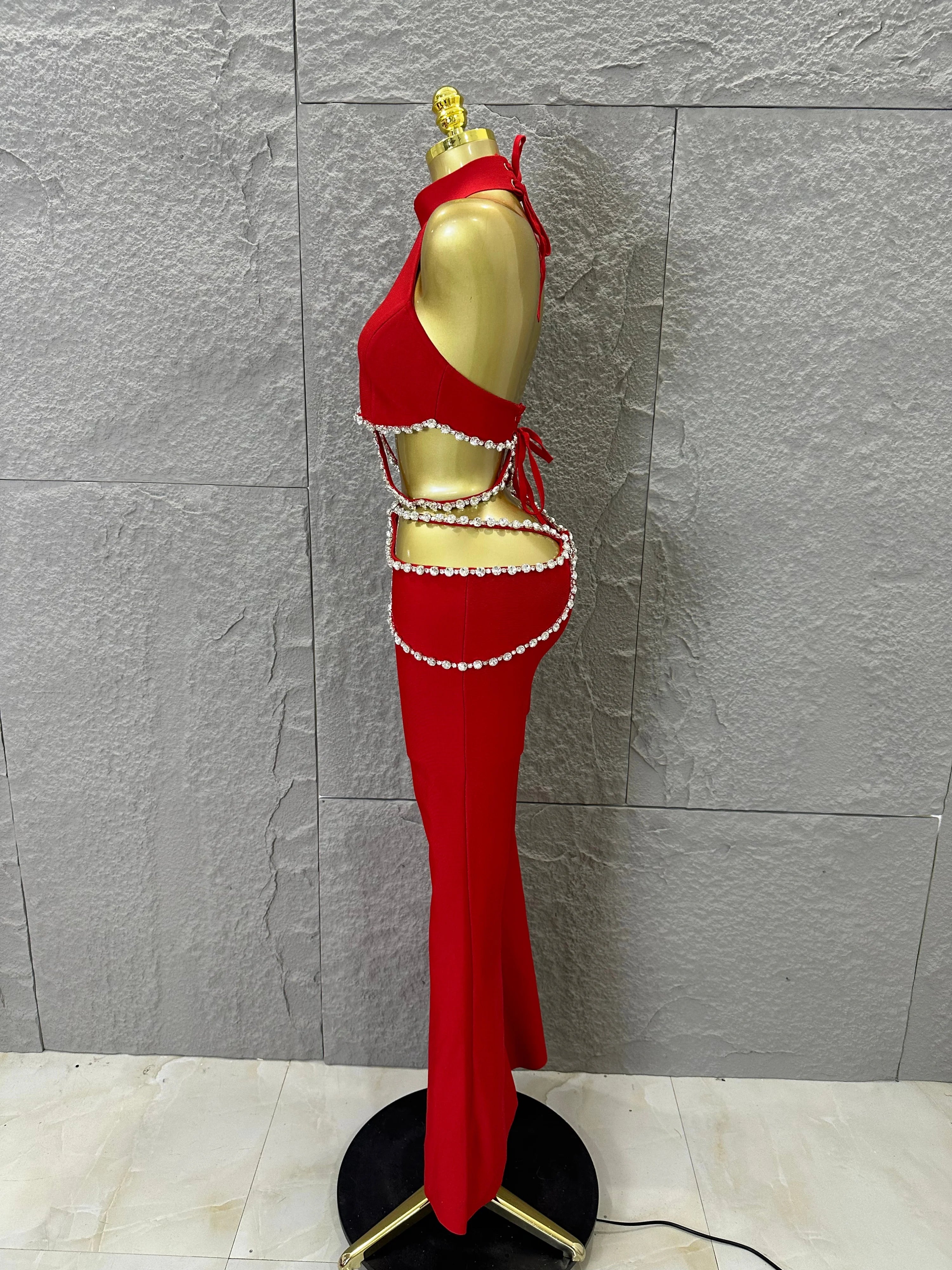 Luxurious Red Two Piece Set Women Sexy Halter Neck Crystal Cutout Crop Top Flare Pants Outfit Stage Performance Costume