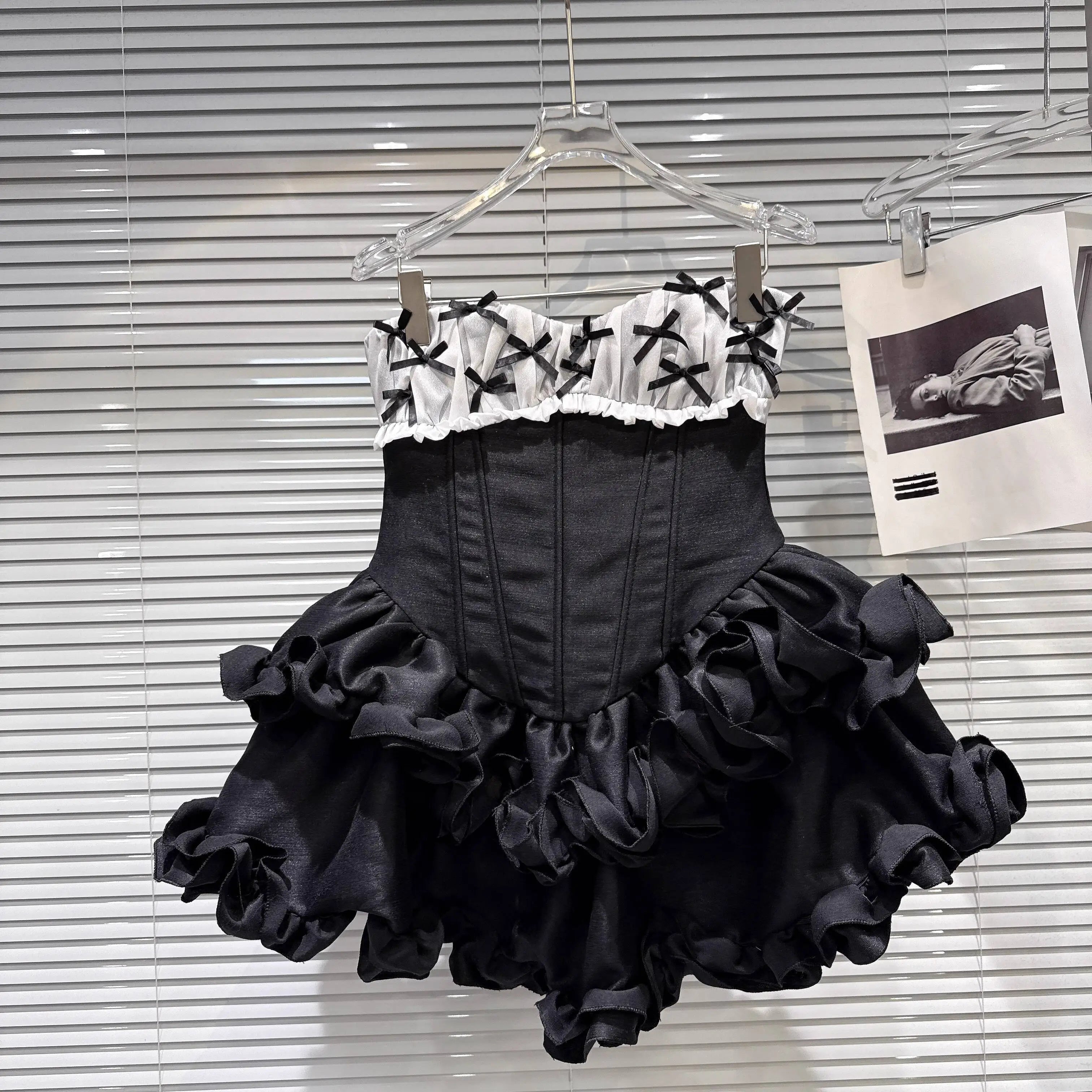 Winter New Sweet Three-Dimensional Bow Fishbone Waist Puff Strapless Dresses For Women Backless Dress Female 11A07498 Black