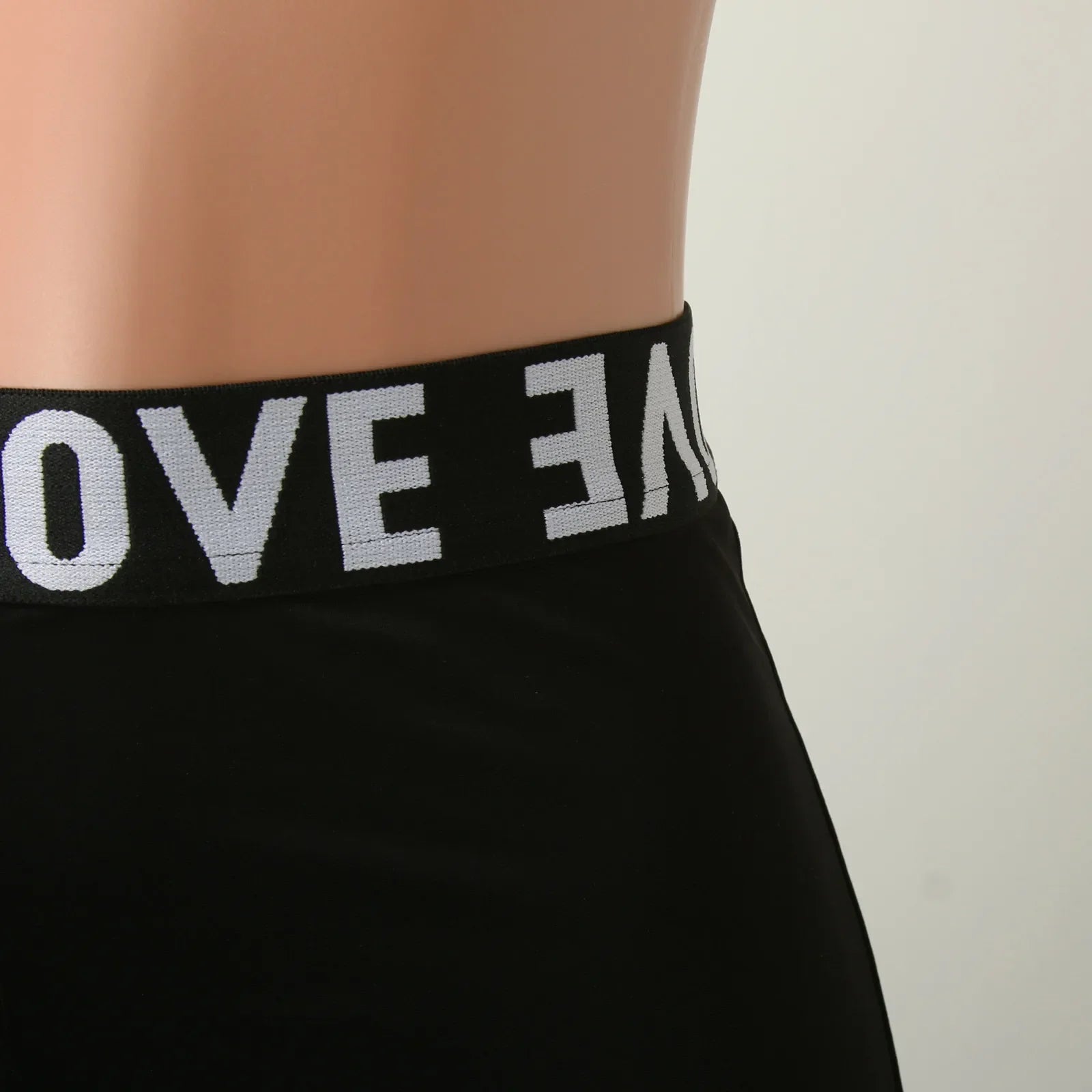 Tight Train Brazilian Swimsuit Bottoms Sexy Womens Beach Sunbathing Briefs Black Push Up Swimwear Feminine Seamless Bath Thong