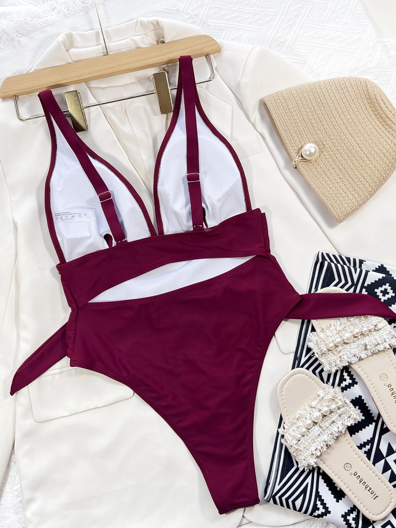 Sexy One Piece Swimsuit - Swimwear Burgundy V-neck Bowknot Hollow One-piece Bathing Suit Beachwear Trajes De Bano Mujer
