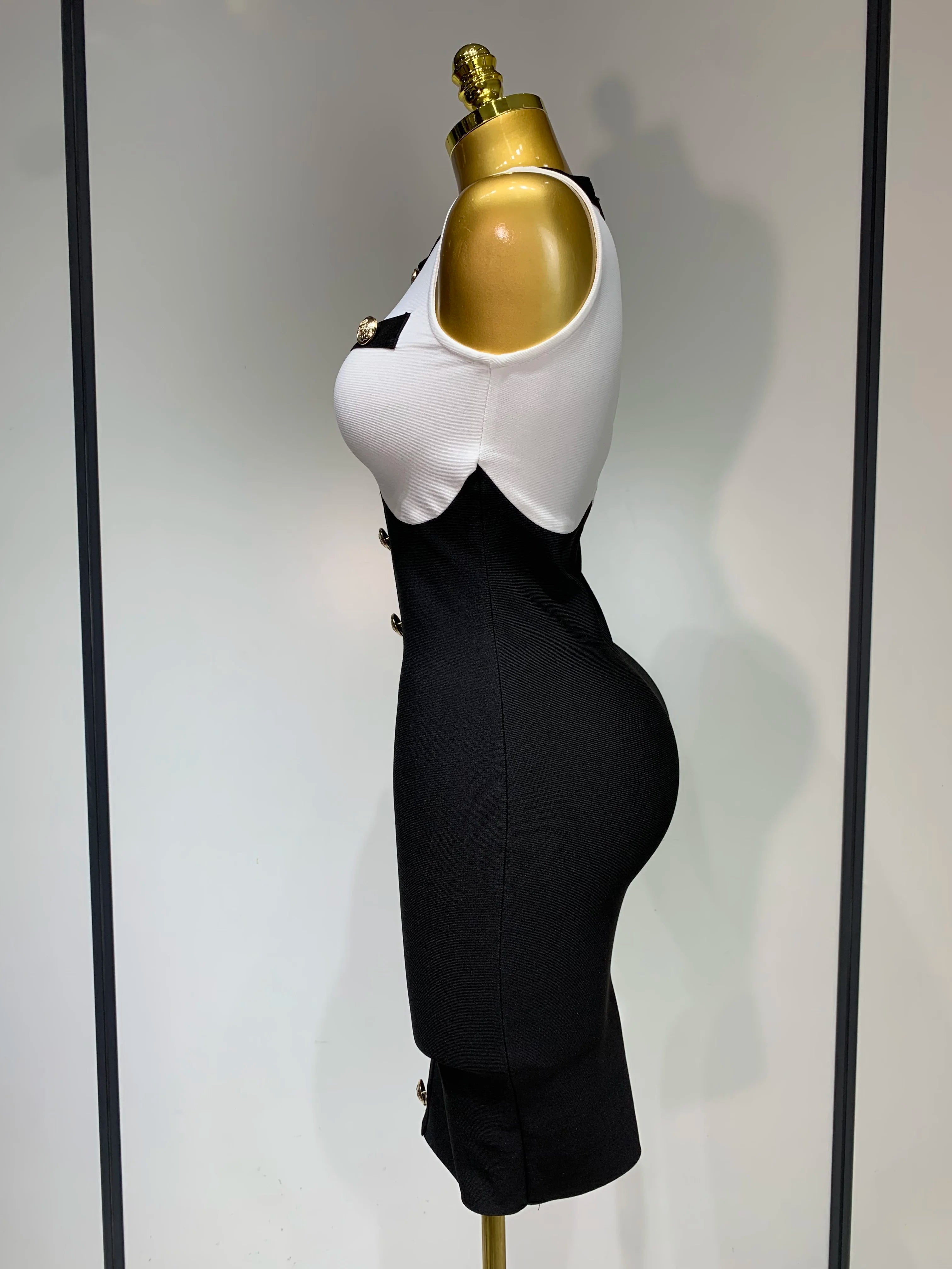2025 New Arrivals Fashionable Women Bandage Golden Buttons White Black Patchwork Sleeveless Bodycon Elegant Party Dresses