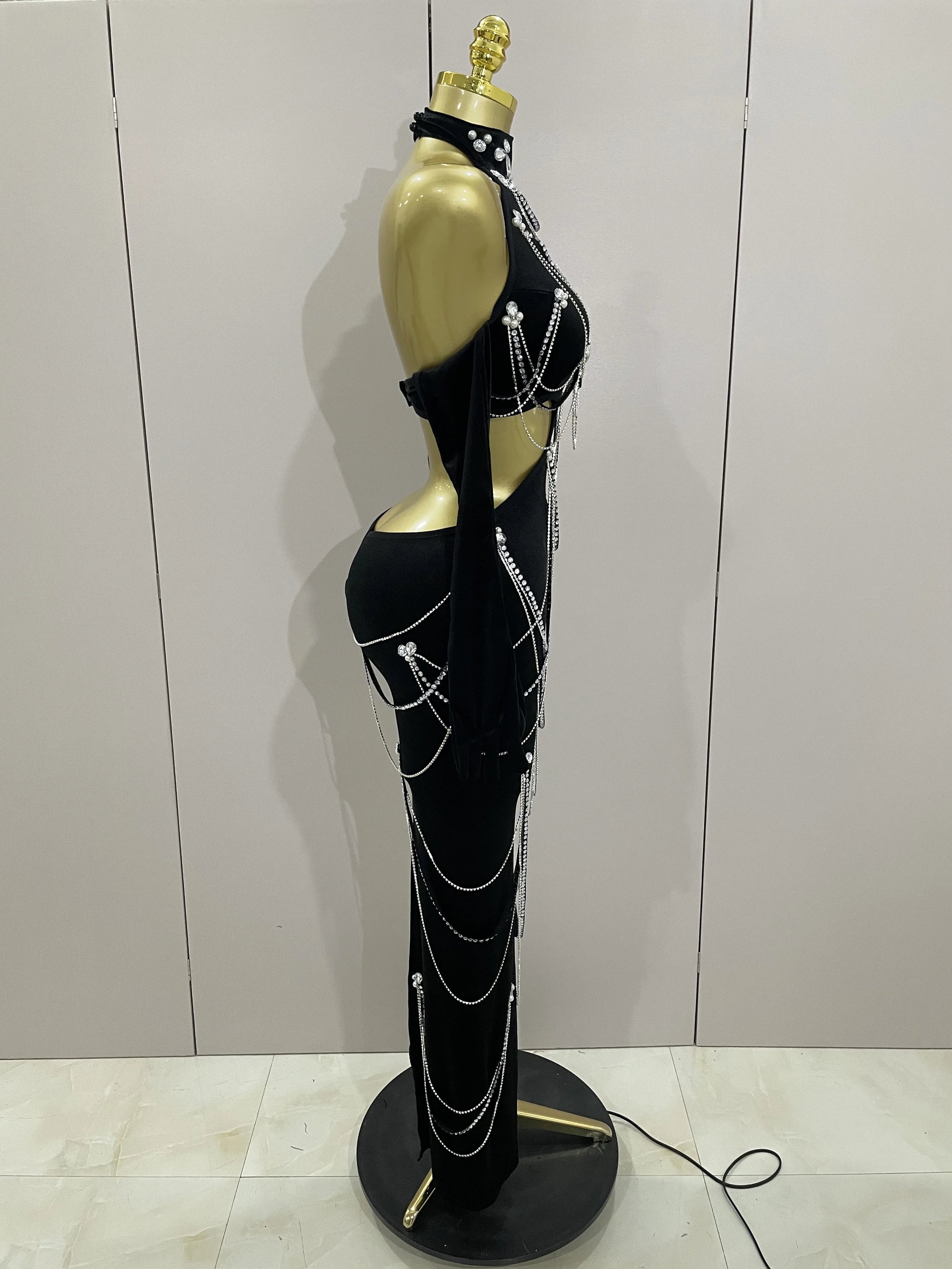 2025 Women Sparkly Diamonds Tassels Chain Balck Sexy Halter Backless Long Dress Evening Birthday Party Celebrate Stage Costume