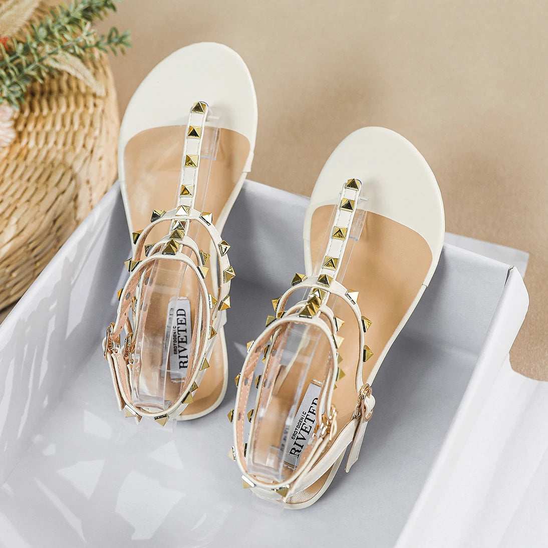 2024 new summer outdoor women's flat sandals British style Ladies Casual Roman Flats Stylish rivet design work and party 41-43 Ivory