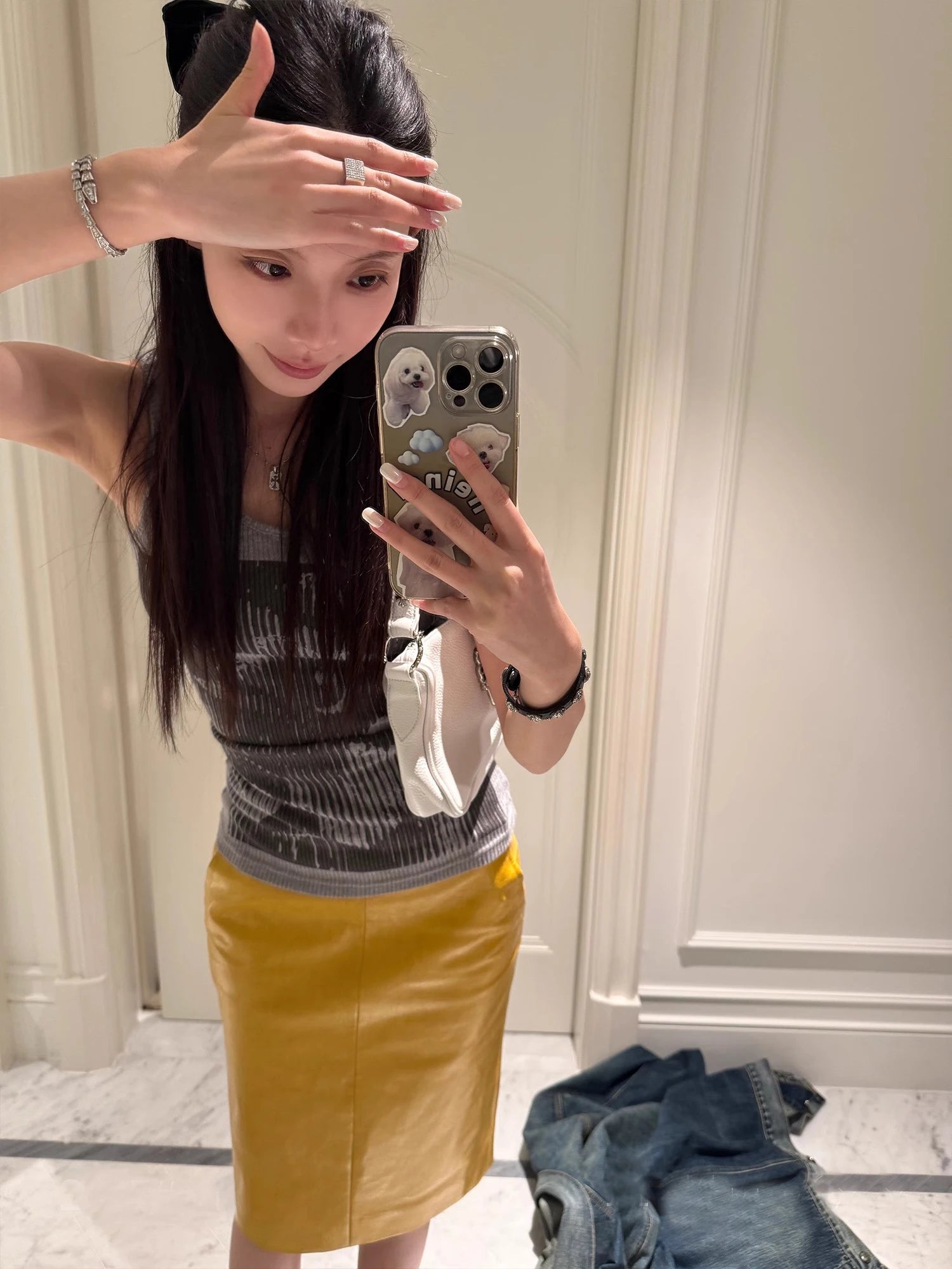 Lautaro Spring Autumn Shiny Reflective Yellow Patent Pu Leather Skirt Women with Back Slit Knee Length Luxury Designer Clothes Yellow