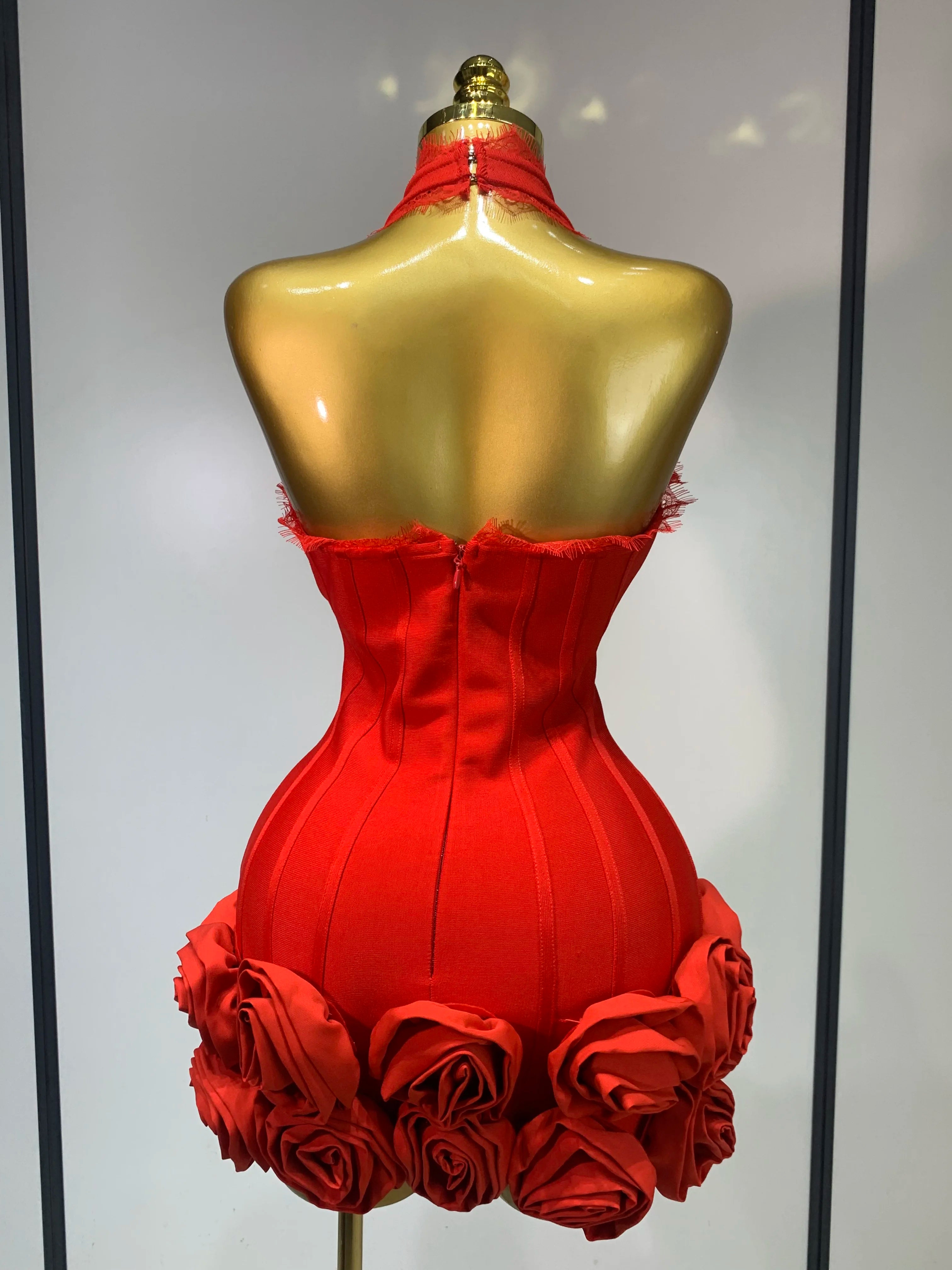 Elegant Women Sleeveless Sexy Halter Applique Bodycon Mini Bandage Dress Celebrity Fashion Nightclub Party Luxury Birthday Dress