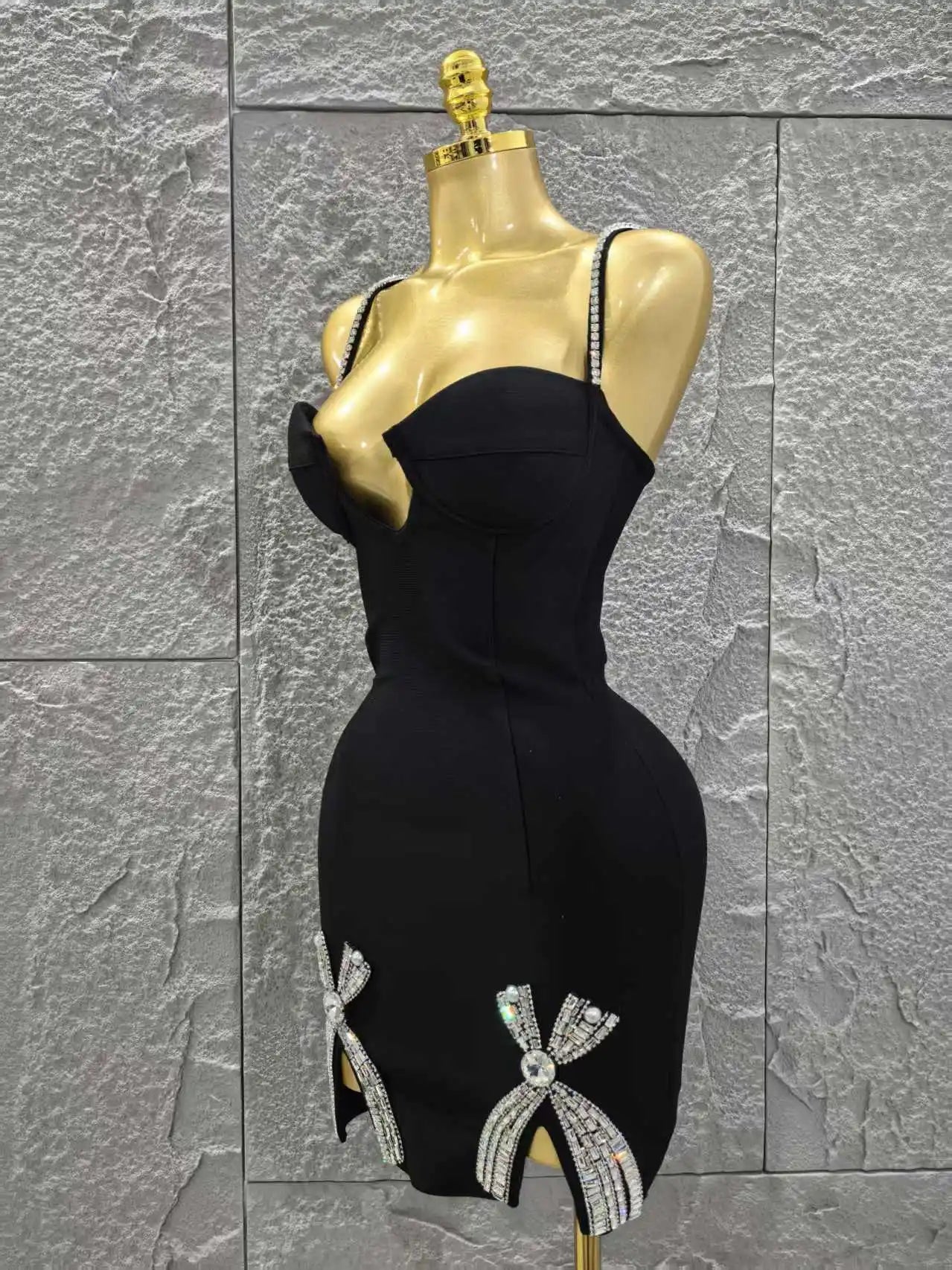 Hot Sale Women Sleeveless Sexy Strap Shinning Diamond Bodycon Mini Bandage Dress Nightclub Party Celebrate Bar Singer Outfit