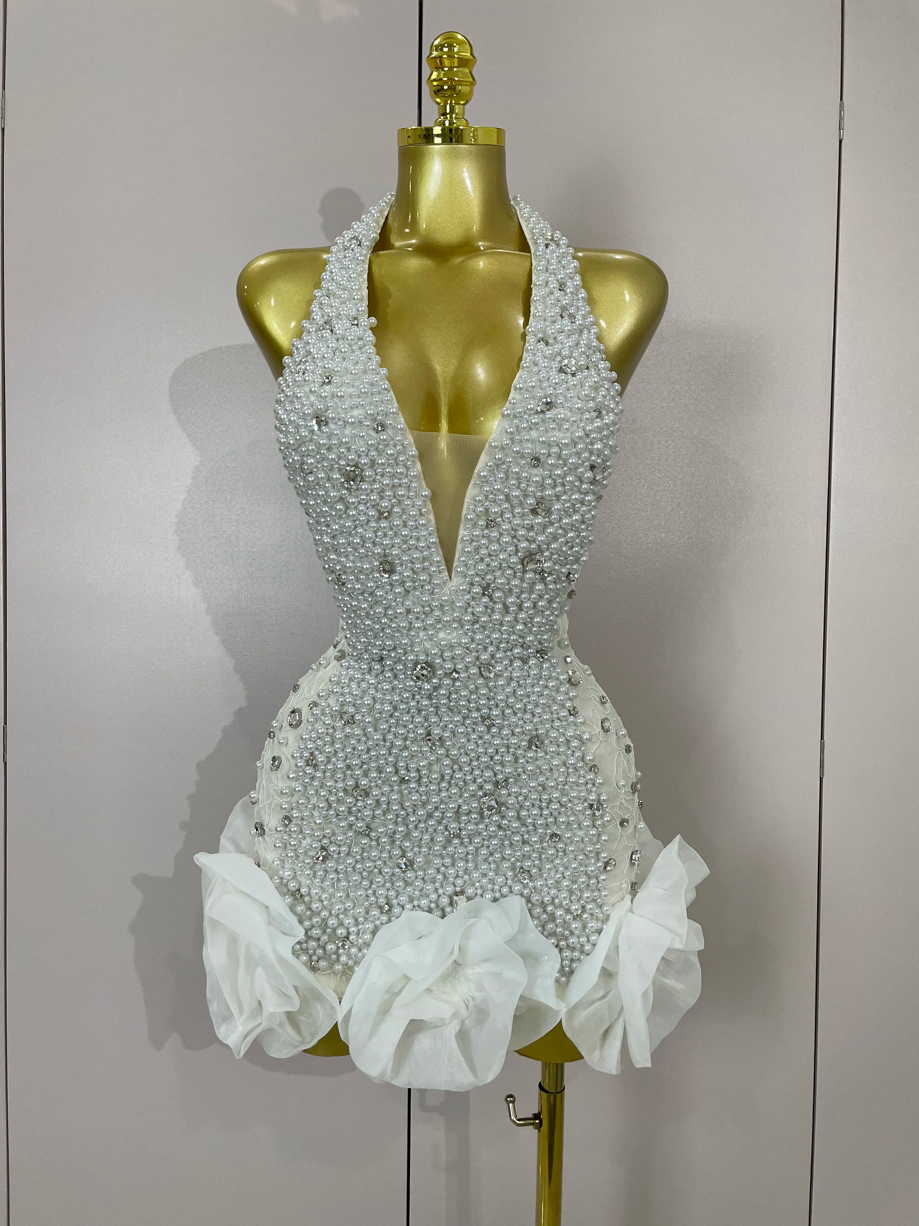 Luxury Shiny Diamonds Pearl Flowers Deep V Halter Short Dress Women Celebrate Eveing Celebrity Birthday Party Dress WHITE