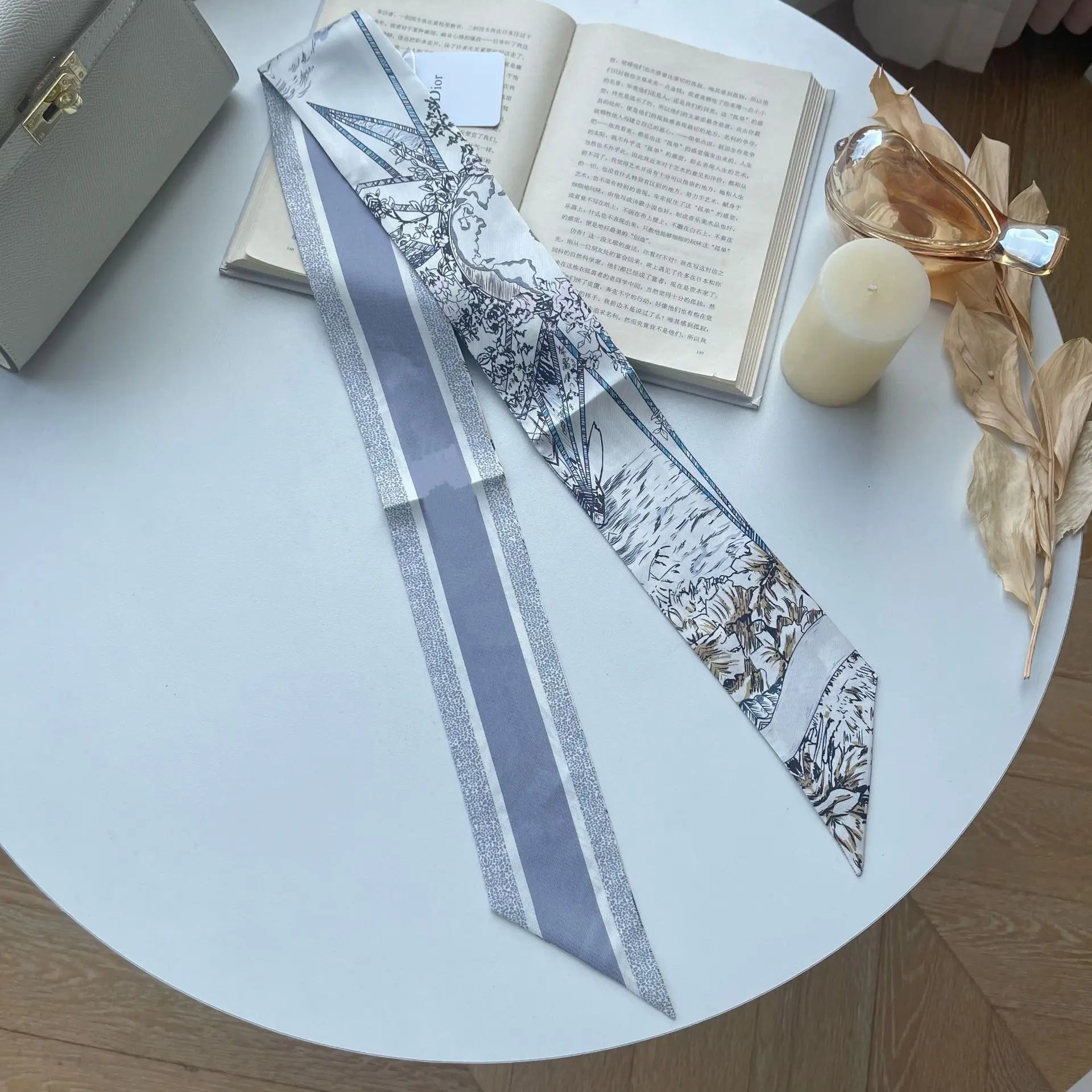 Brand CD Butterfly Around the World Women's Ribbon Scarf Twill Silk Mulberry Silk Long Small Silk Scarf Neckerchief Bags Tie wuxian gray