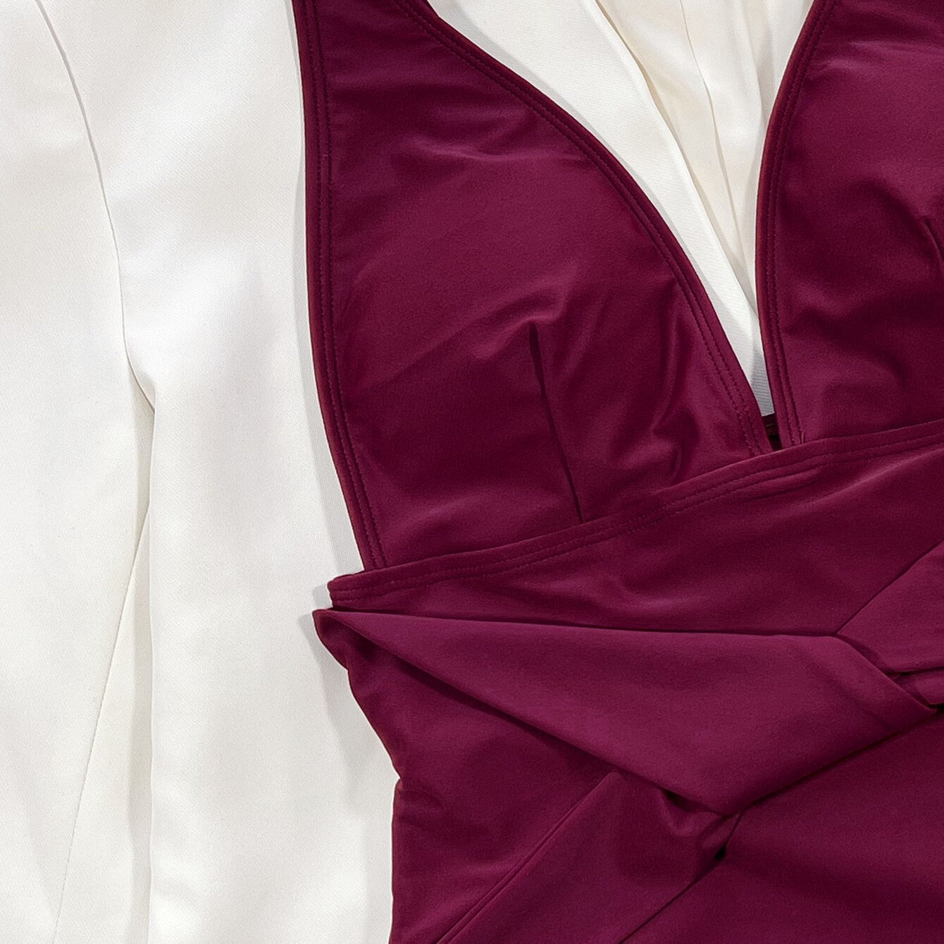 Sexy One Piece Swimsuit - Swimwear Burgundy V-neck Bowknot Hollow One-piece Bathing Suit Beachwear Trajes De Bano Mujer