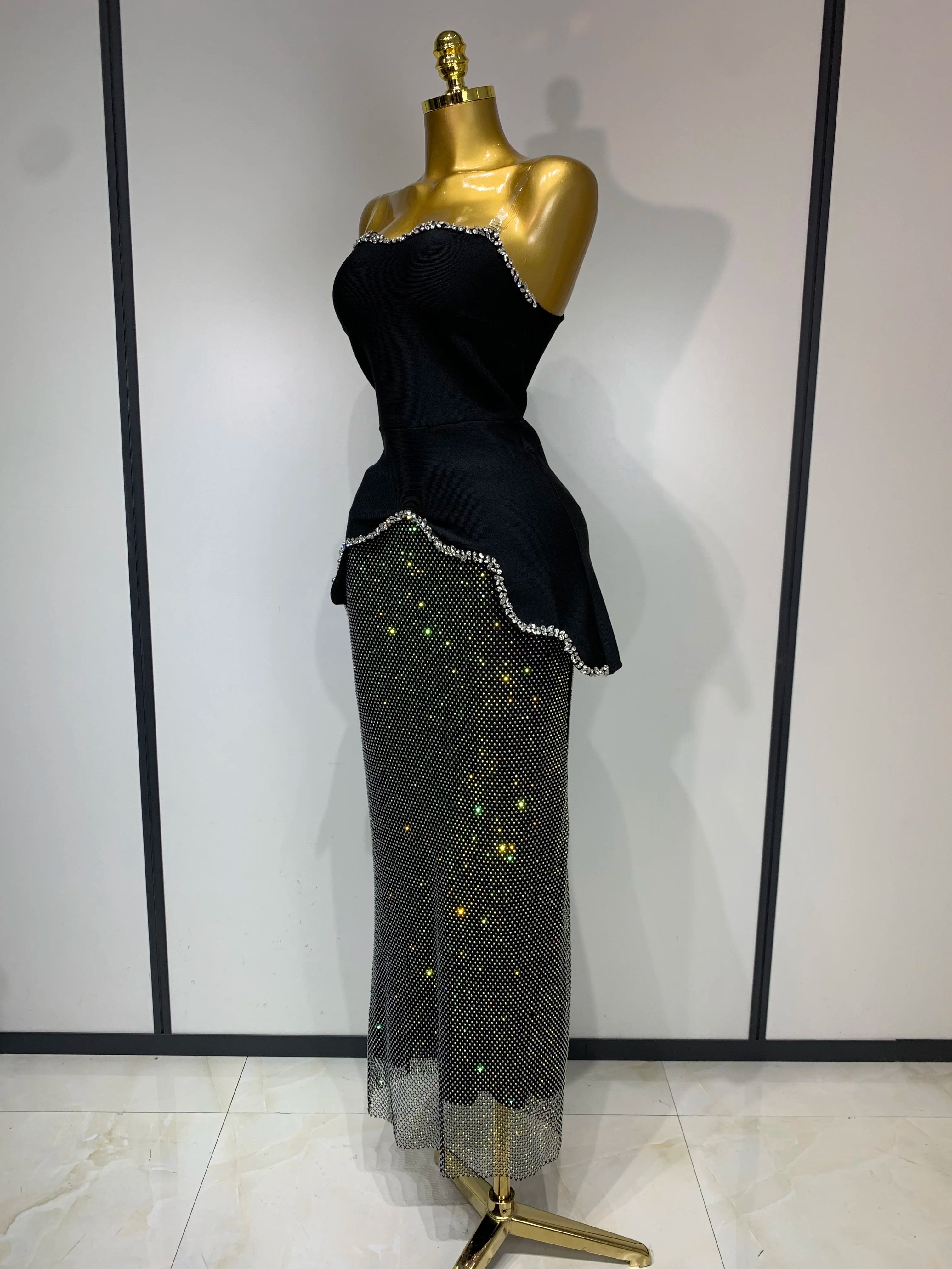 Black Design Sleeveless Rhinestone Top + Hot diamond Skirt Suit Evening Party Dress Nightclub Luxury Birthday Gown