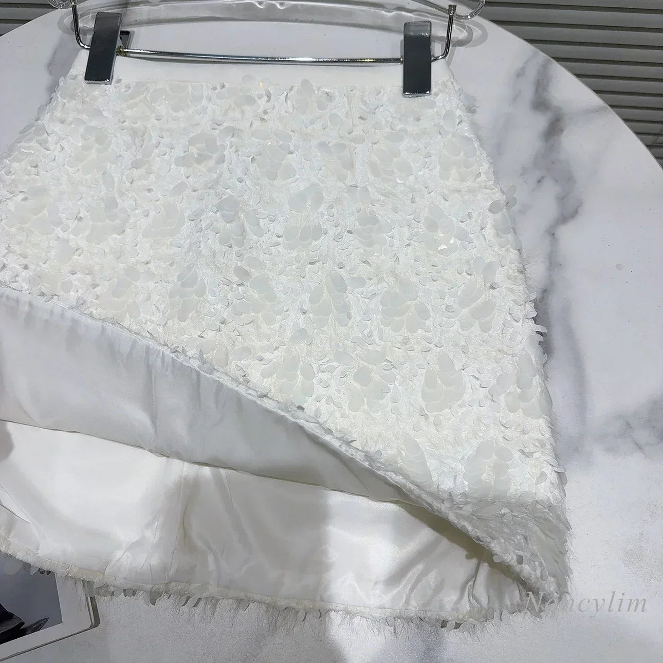 Autumn New Chic Sequined Tweed Temperament Celebrity Short Skirt A-shaped Skirts for Women Elegant White Skirts