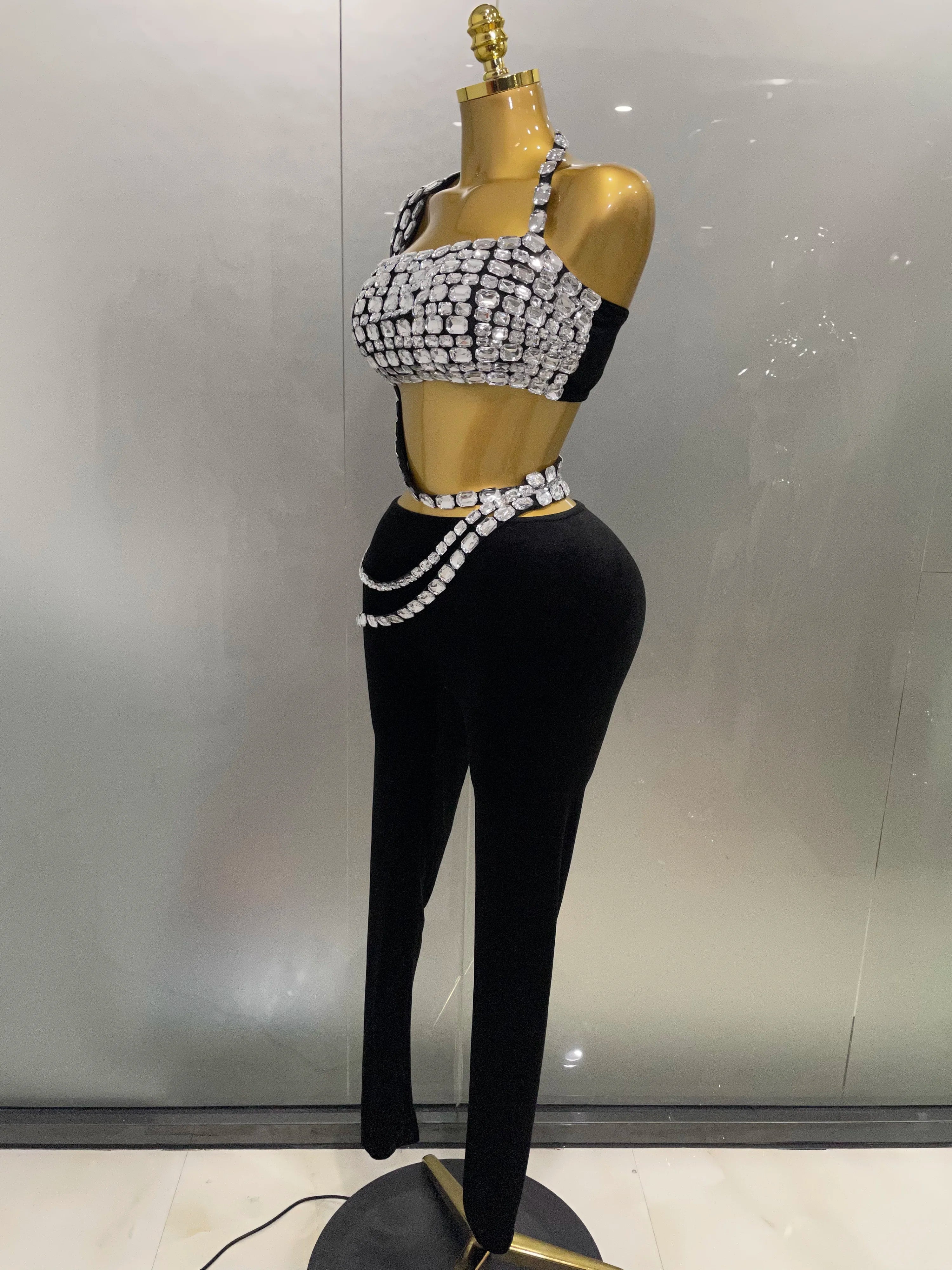 2025 New Luxury Sparkle Diamonds Sexy Crop Top Velour Pant Two Pieces Set Women Celebrate Birthday Party Nightclub Stage Costume