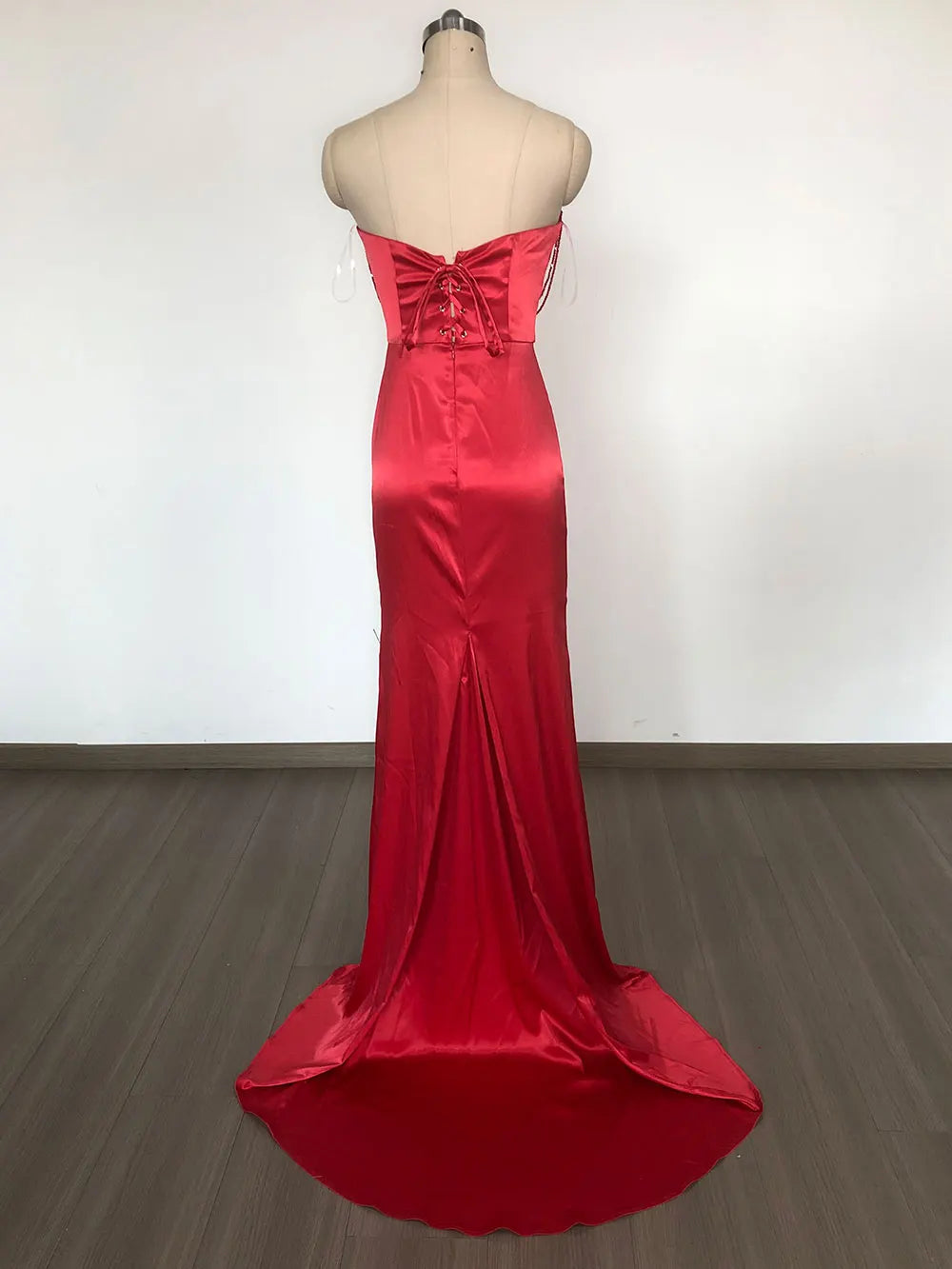 2025 Sexy Women'S Light Luxury Nail Bead Design Tailcoat And Floor Dress Strapless Sleeveless Bodycon Backless Marx Red Dresses